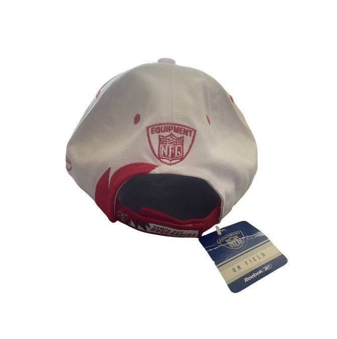 NFL × Reebok × Vintage Vintage Reebok Tampa Bay Buccaneers Hat Size ONE SIZE - 3 Thumbnail