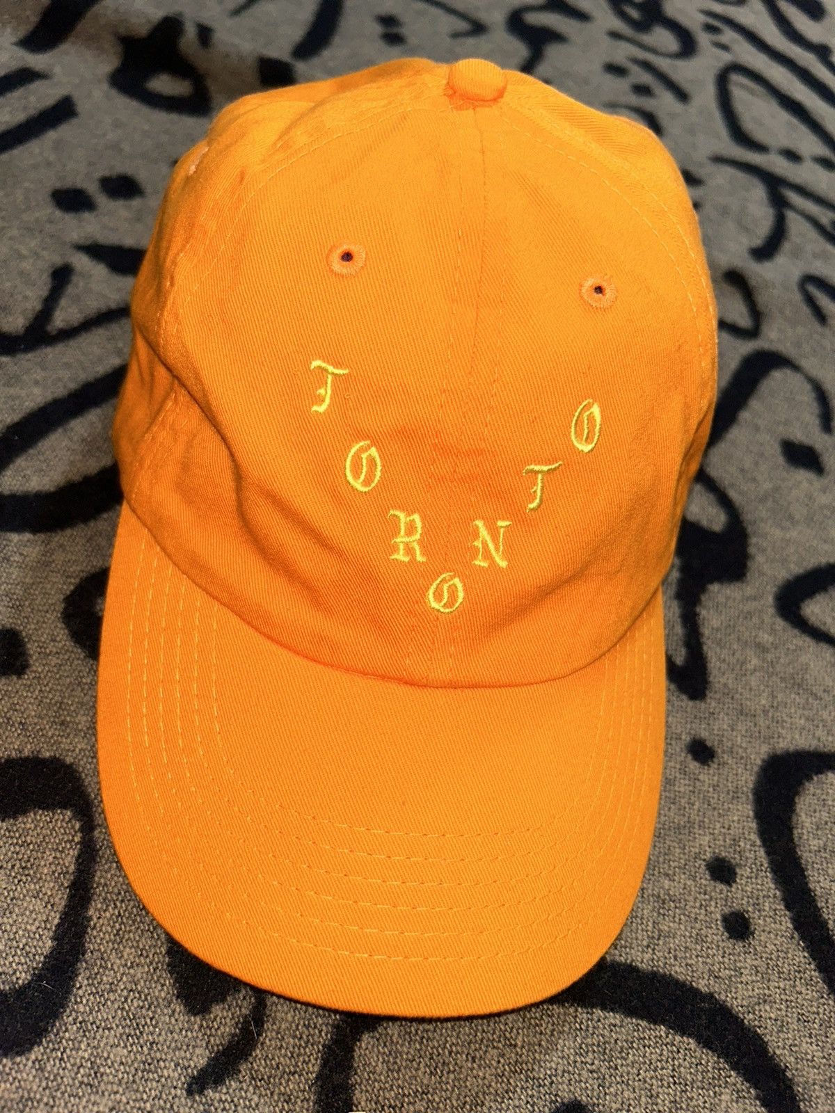 Kanye West × Yeezy 2016 Kanye west “PABLO” Toronto Popup Exclusive Hat Size ONE SIZE - 2 Thumbnail