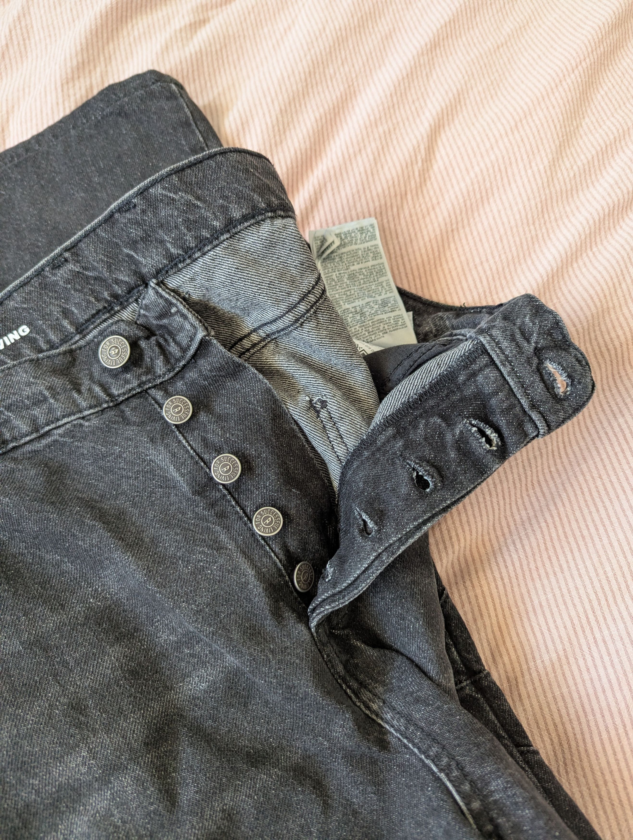 diesel 1996 d-sire black cargo jeans - forpibid.com