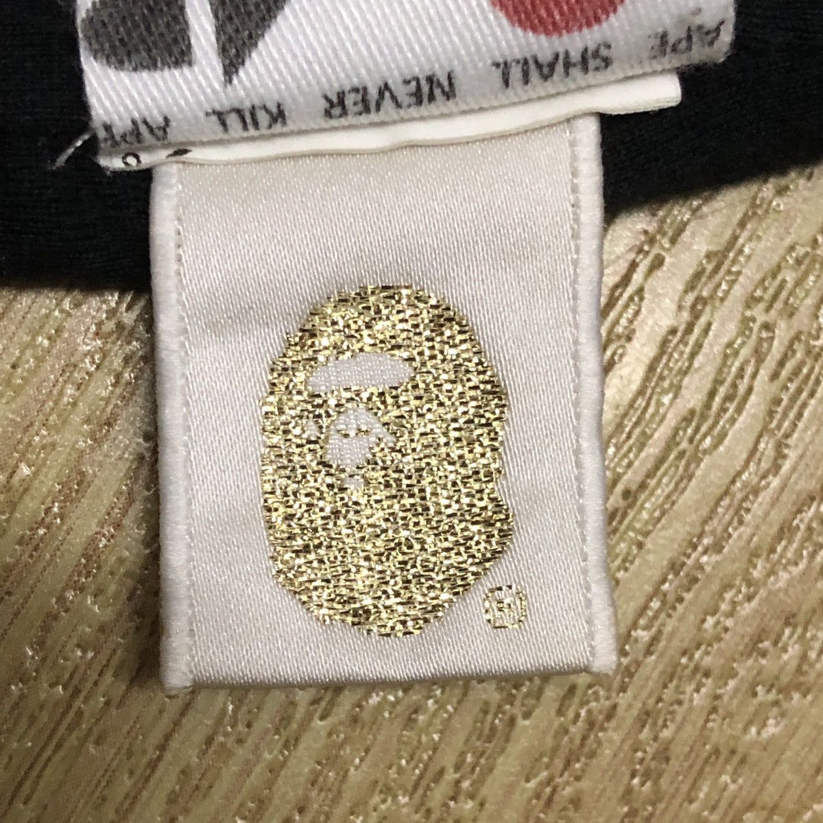 Bape BAPE Reversible Neon camo A Bathing Ape General Tee Size US M / EU 48-50 / 2 - 9 Thumbnail