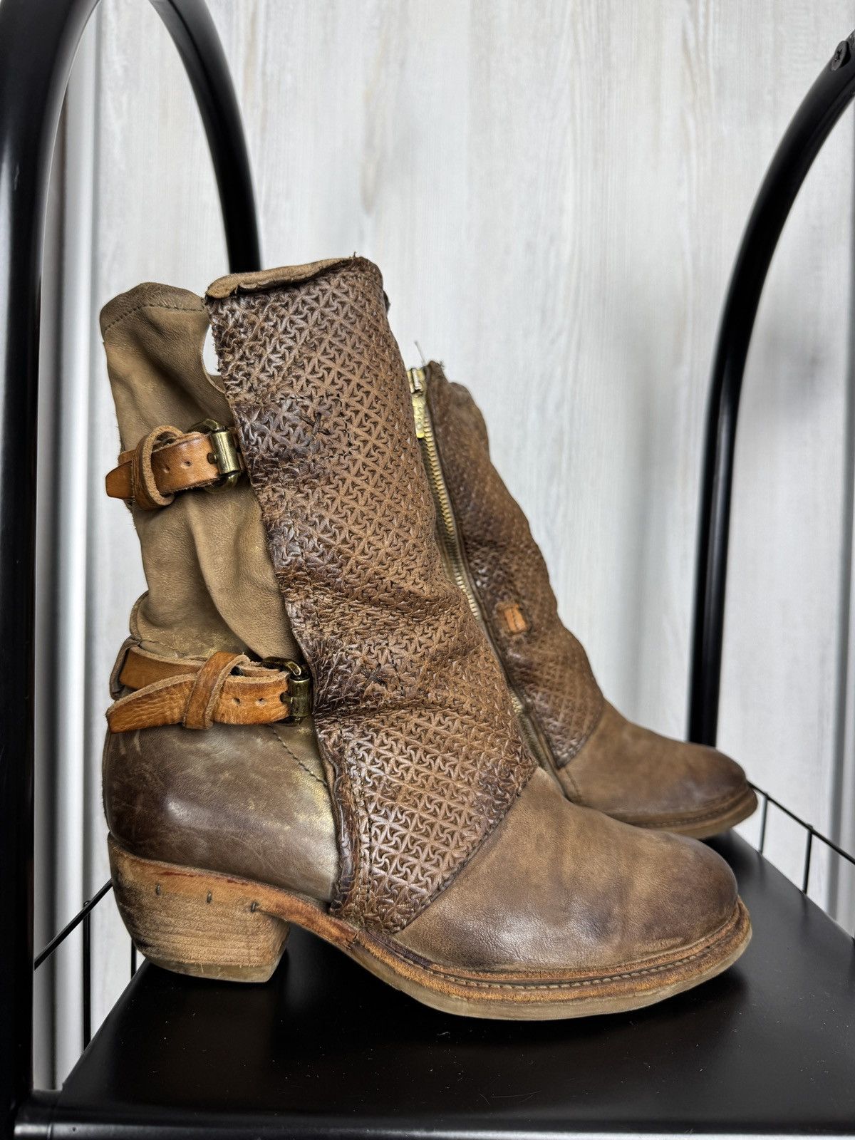 A.S.98 Airstep AS98 Brown Leather Boho Biker Ankle Distressed Boots Size US 7 / IT 37 - 4 Thumbnail