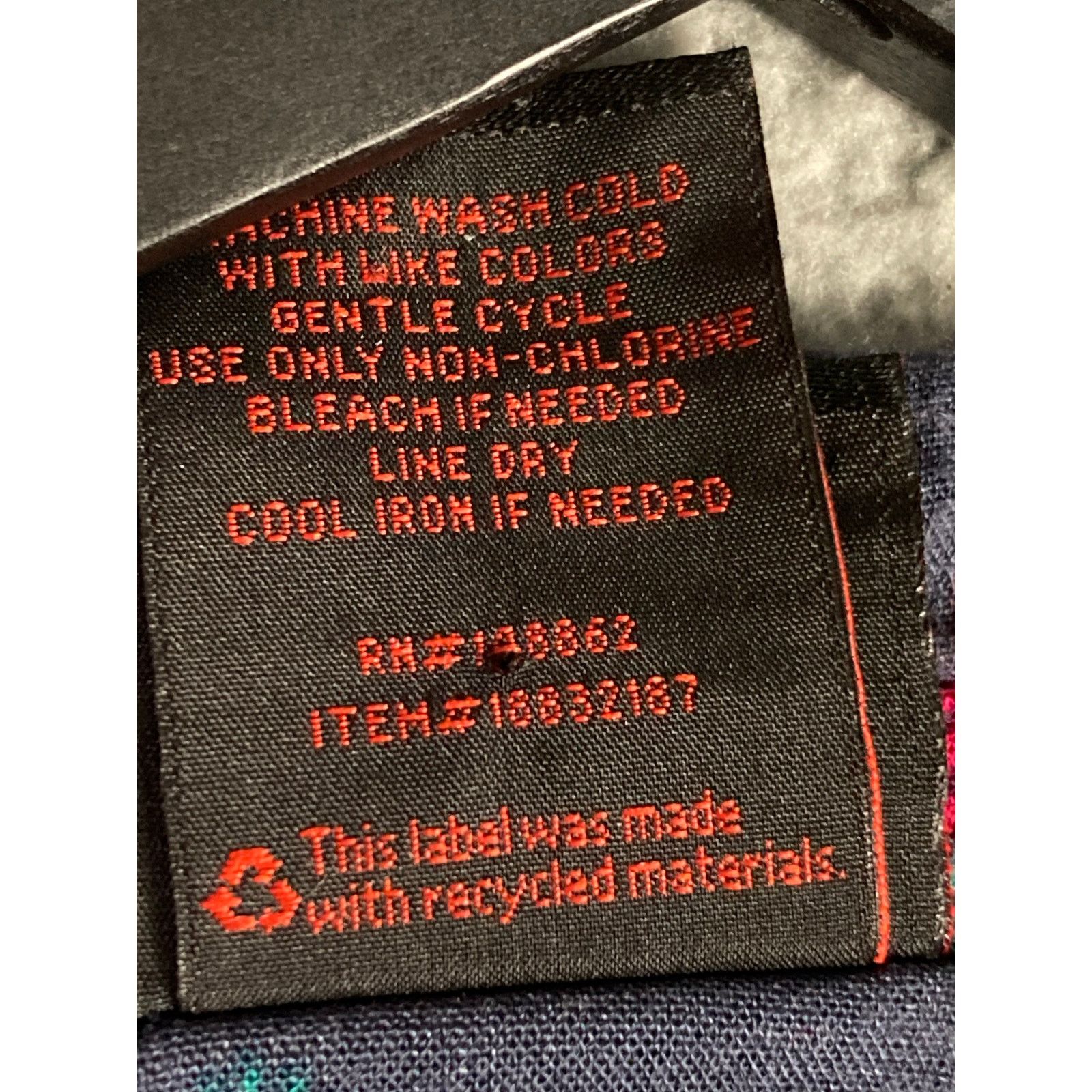 Other Stranger Things Demogorgon Floral Hawaiian Shirt Size 1 Size XL / US 12-14 / IT 48-50 - 4 Thumbnail