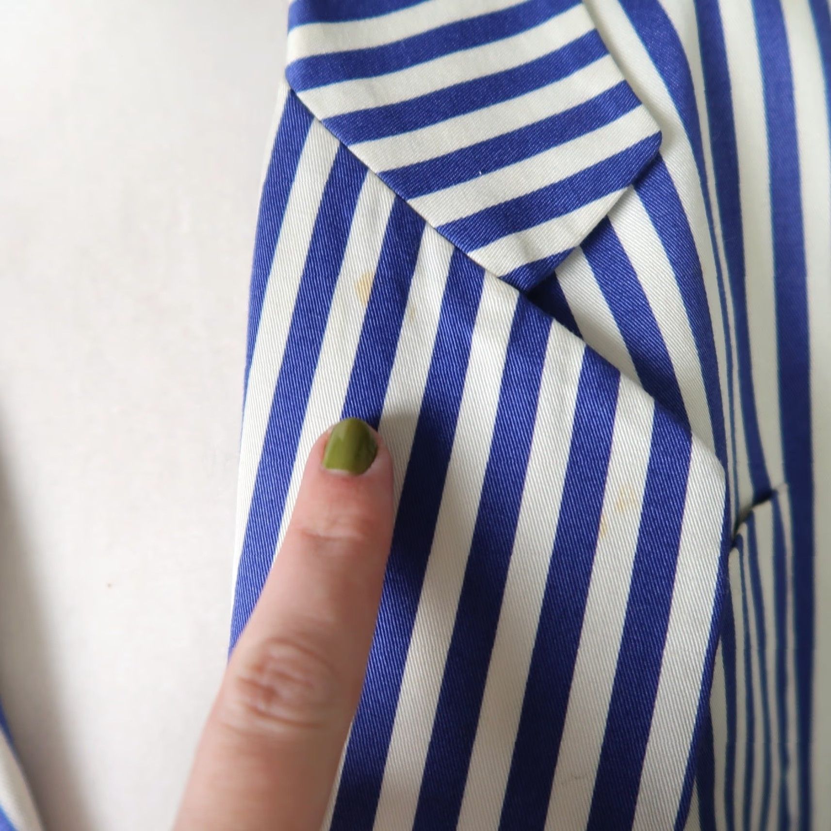 Liz Claiborne VINTAGE Liz Claiborne Blue White Stripe Cotton Blazer Jacket 8 Petite Long Sleeve Buttoned 90s Sports Workwear Casual Womens Blazer Size M / US 6-8 / IT 42-44 - 5 Thumbnail