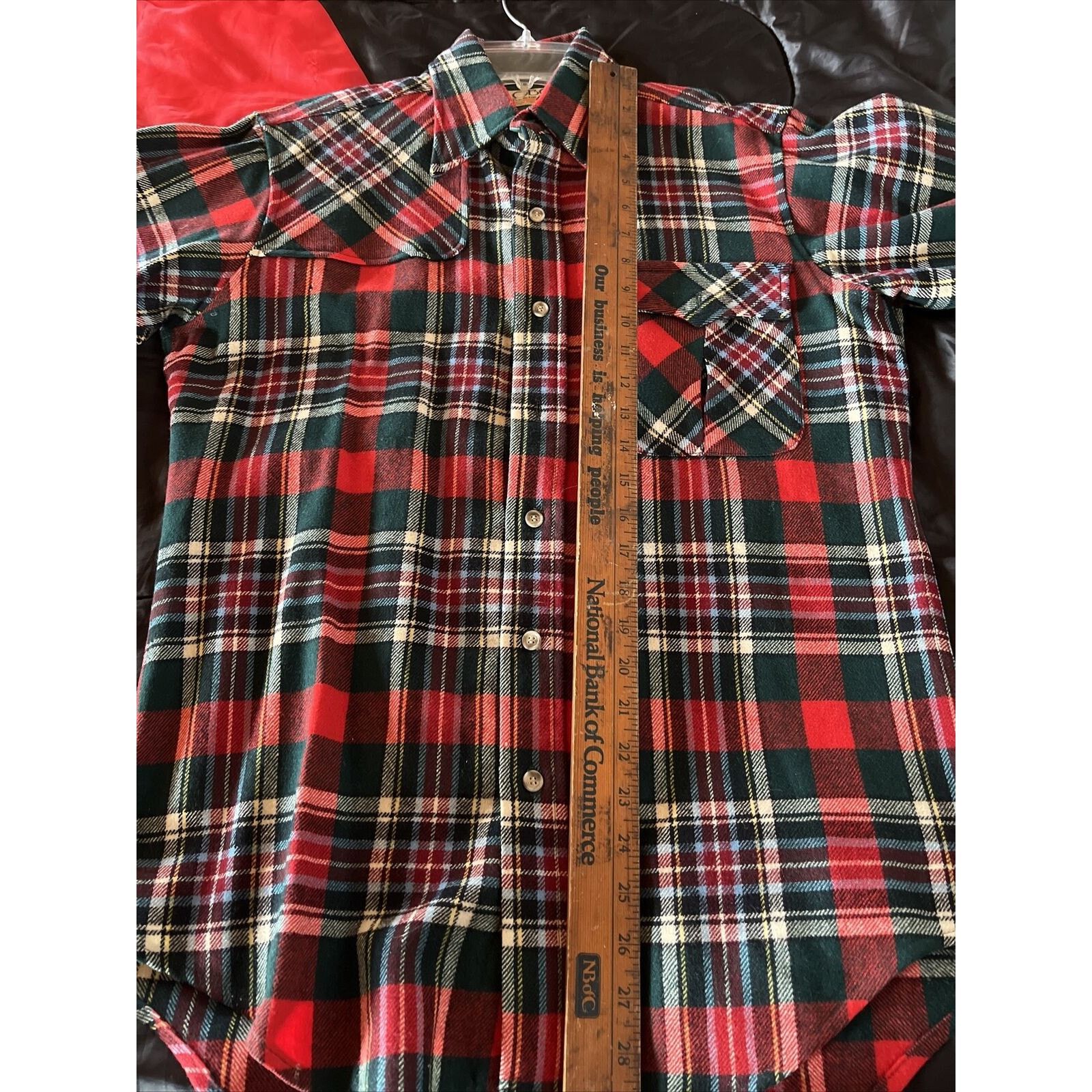Pendleton Pendleton Lobo VTG Mens M red plaid long sleeve wool flannel Size US M / EU 48-50 / 2 - 22 Thumbnail