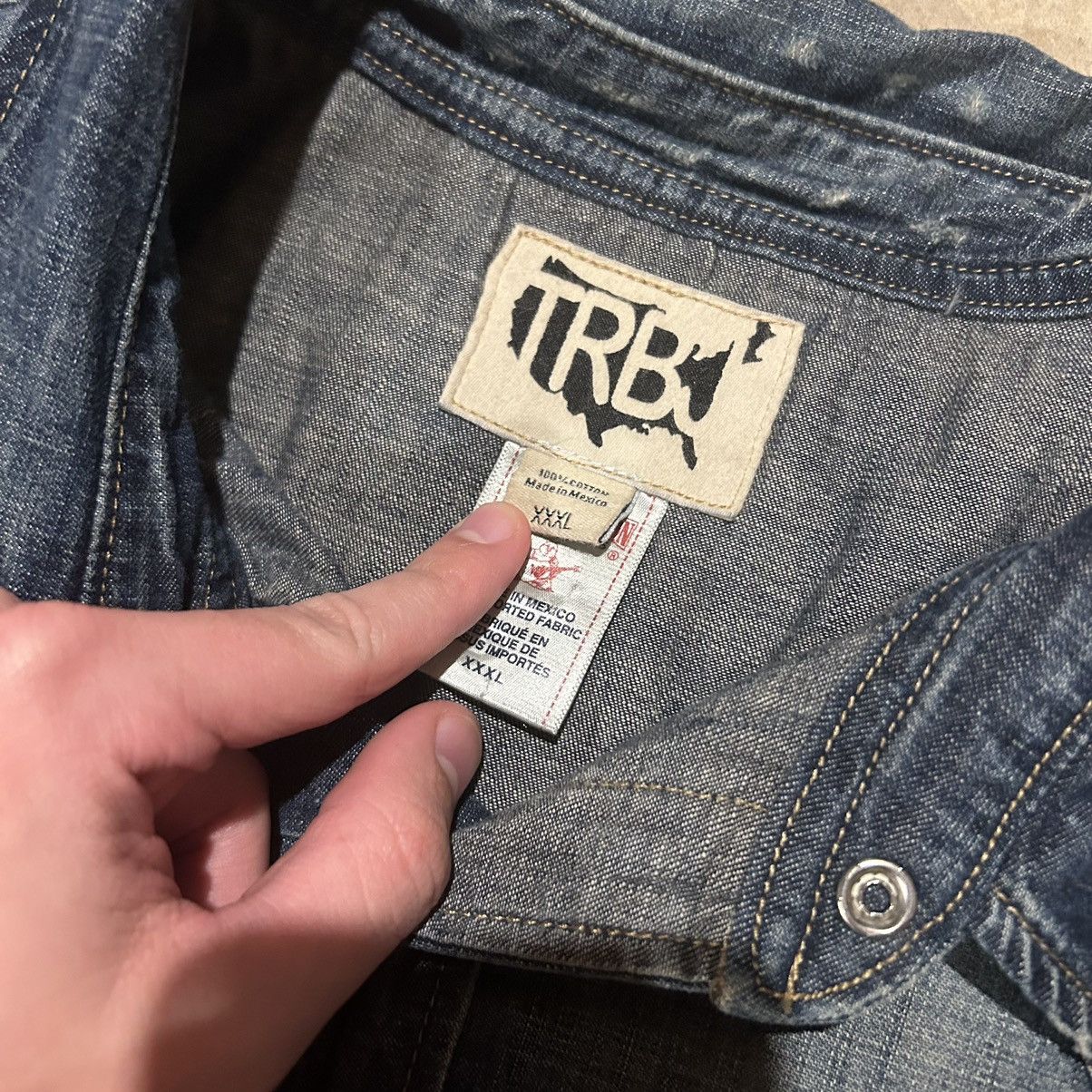 True Religion × Vintage Crazy Vintage Y2K True Religion Faded Pearl Snap Shirt Size US XXL / EU 58 / 5 - 4 Thumbnail