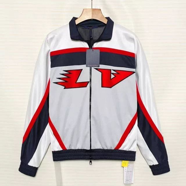 Louis Vuitton Louis Vuitton FW22 Logo Hockey Jacket Men Size US S / EU 44-46 / 1 - 1 Thumbnail