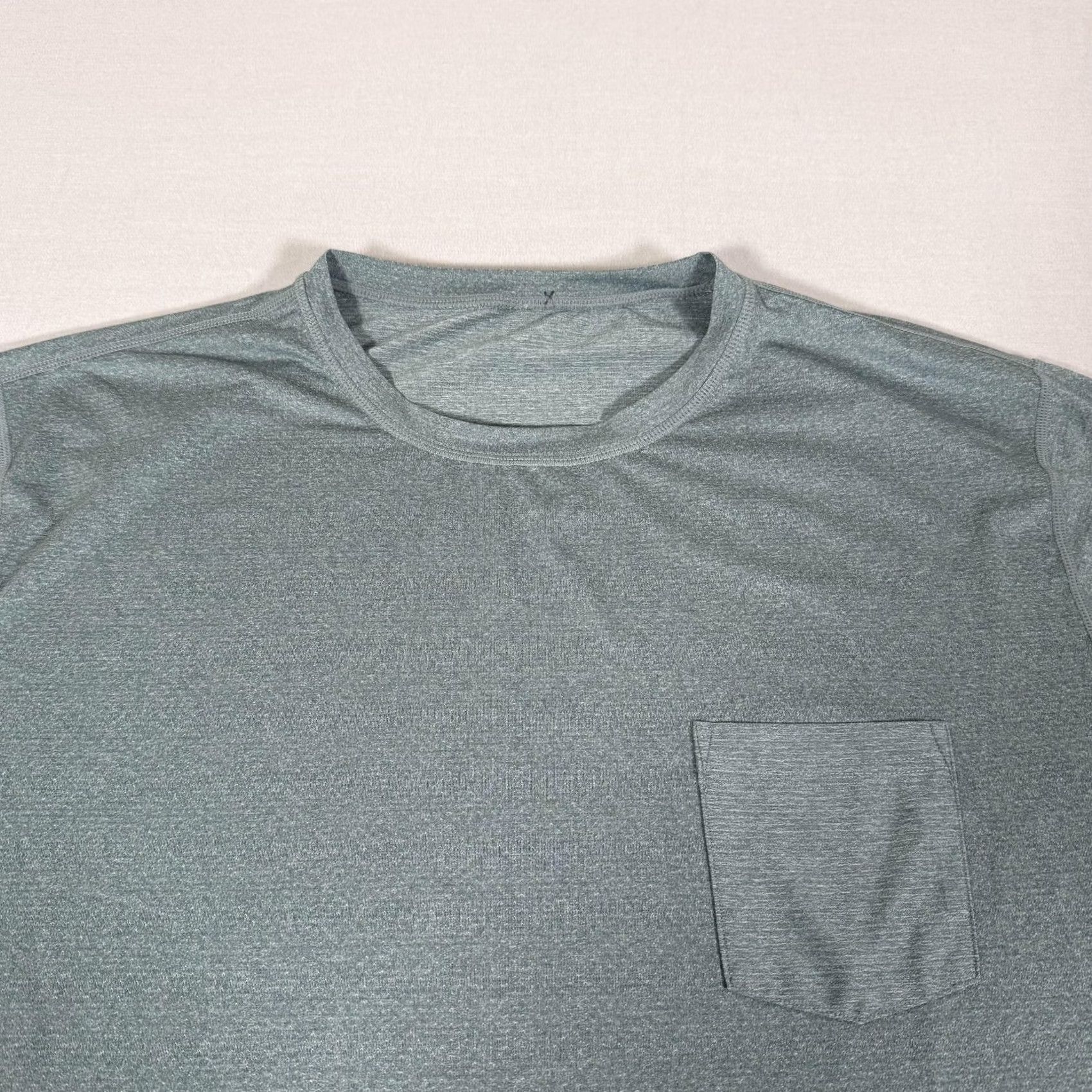 Vuori Vuori Shirt Mens XL Blue Tradewind Performance Pocket Lightweight Gym Work Out Crew Neck Short Sleeve T-Shirt Breathable Size US XL / EU 56 / 4 - 2 Thumbnail