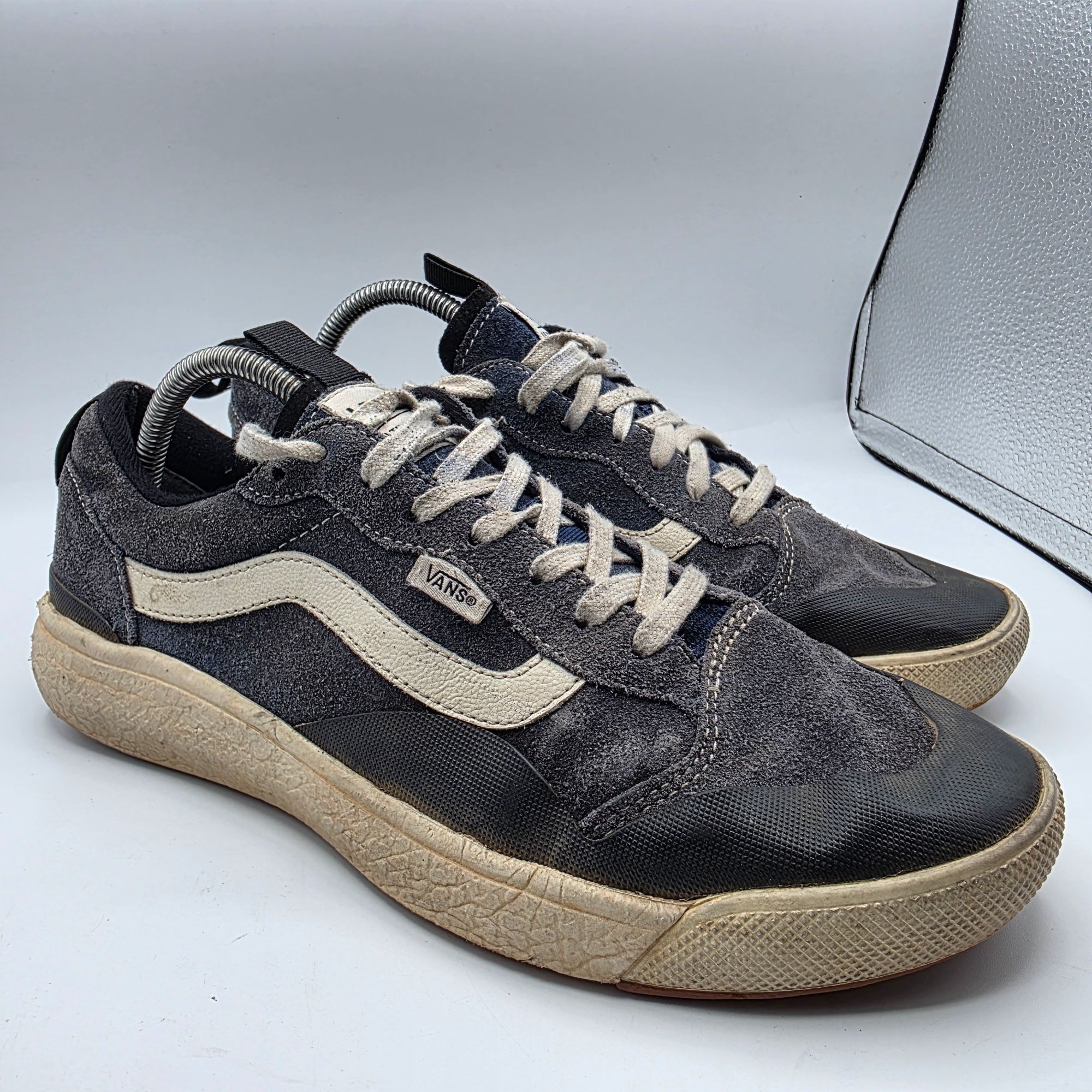 Vans Vans UltraRange EXO Mens Size 9.5 Black Low Top Shoes Skate Size US 9.5 / EU 42-43 - 1 Thumbnail