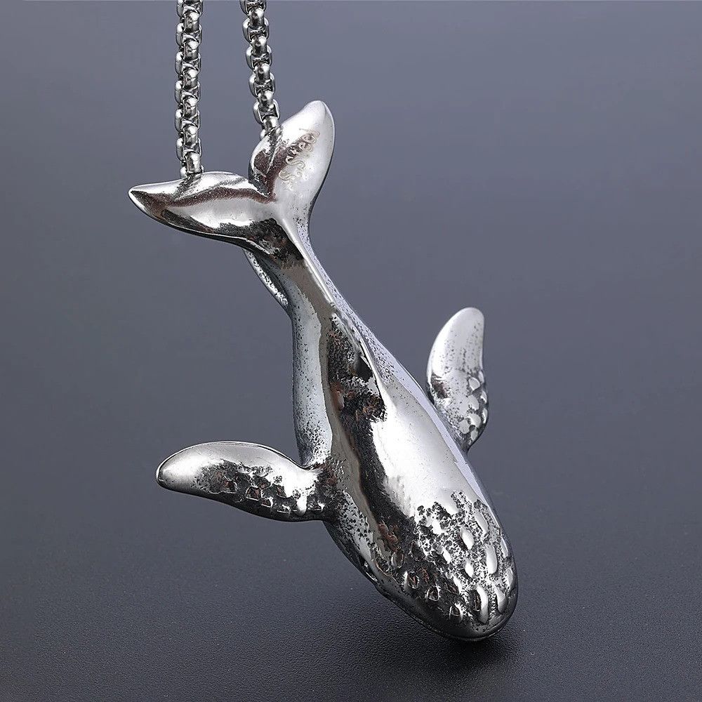 Vintage Whale Pendant Necklace Size ONE SIZE - 1 Thumbnail