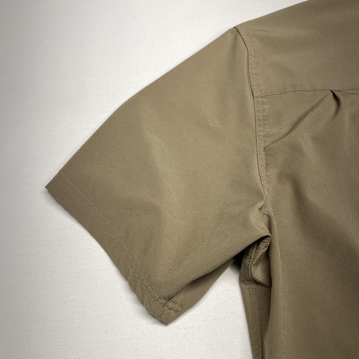 Other Gerry Button Up Shirt Woven Zip Chest Pocket Beige Hiking Size US XXL / EU 58 / 5 - 15 Thumbnail