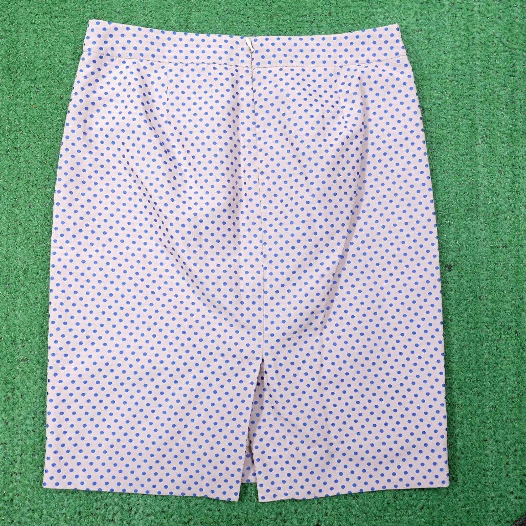 J.Crew J.CREW The Pencil Skirt Womens 2 Pink Polka Dot Knee Length Lined Zipper Slit Workwear Dressy Skirt Mens Womens Size 26" / US 2 / IT 38 - 4 Thumbnail