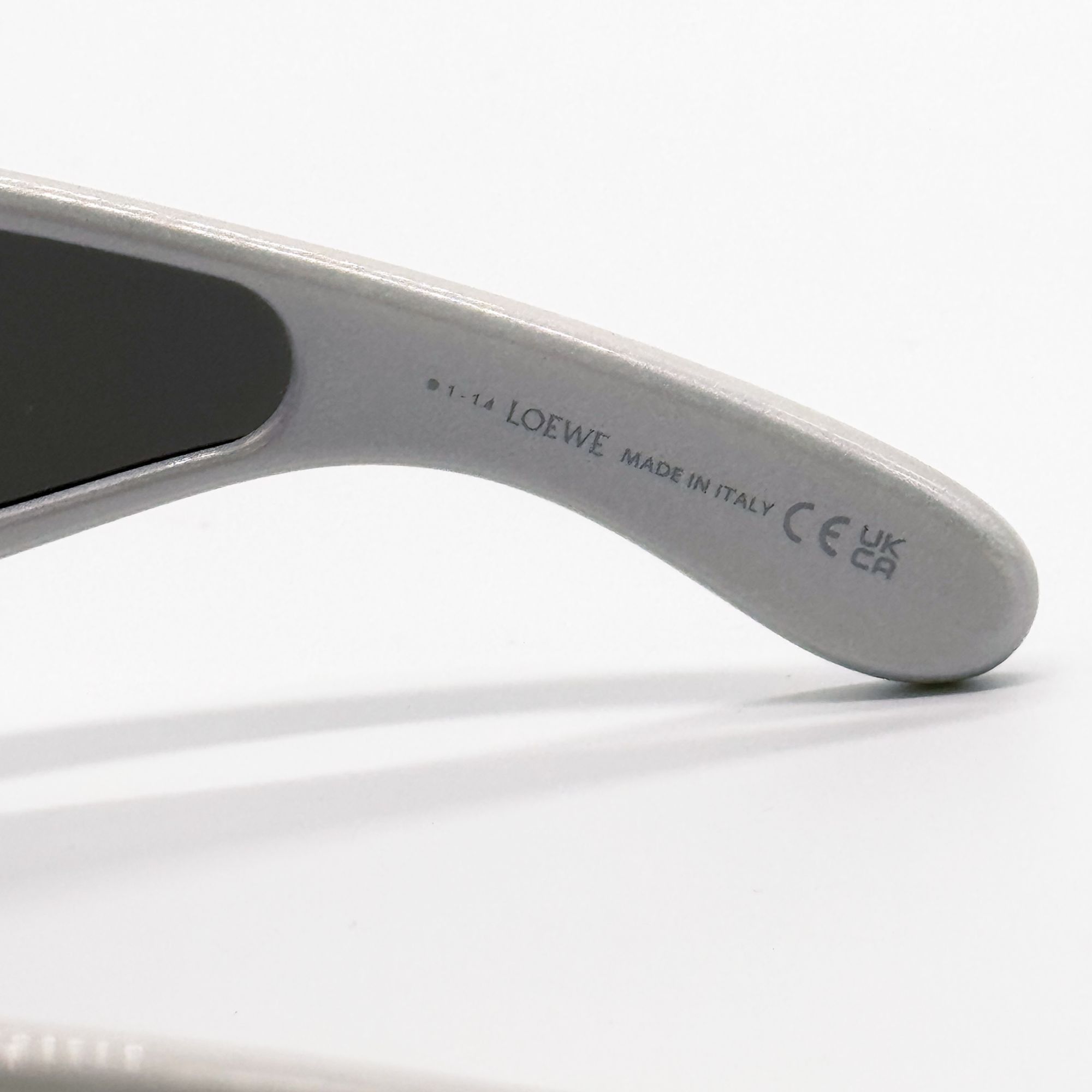 Loewe NEW LOEWE SUNGLASSES LW40108I 24C GRAY MASK UNISEX EYEWEAR Size ONE SIZE - 7 Thumbnail