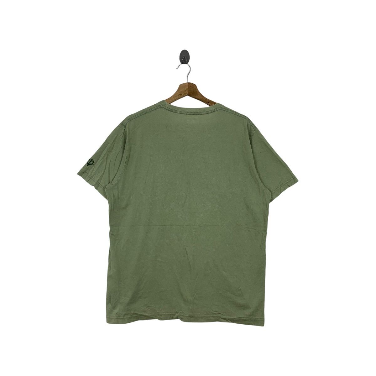 Uniqlo UNIQLO x GUNDAM ZAKU II 40th Anniversary Green Tee Shirt Size US XL / EU 56 / 4 - 4 Thumbnail