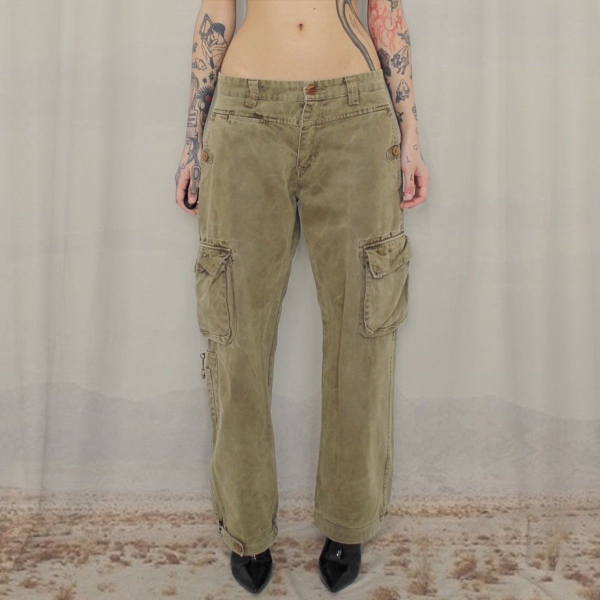 Vintage 🥑KHAKI BAGGY PANTS🥑 Size US 32 / EU 48 - 2 Thumbnail