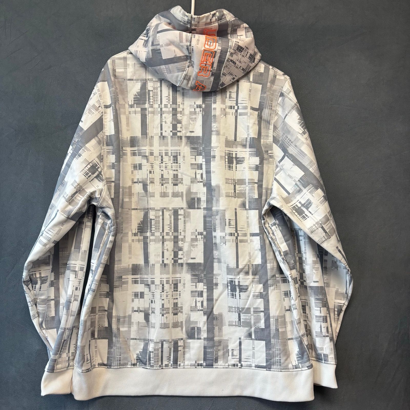 Under Armour Under Armour Hoodie XL Gray Orange Logo Athletic Pullover Size US XL / EU 56 / 4 - 10 Thumbnail