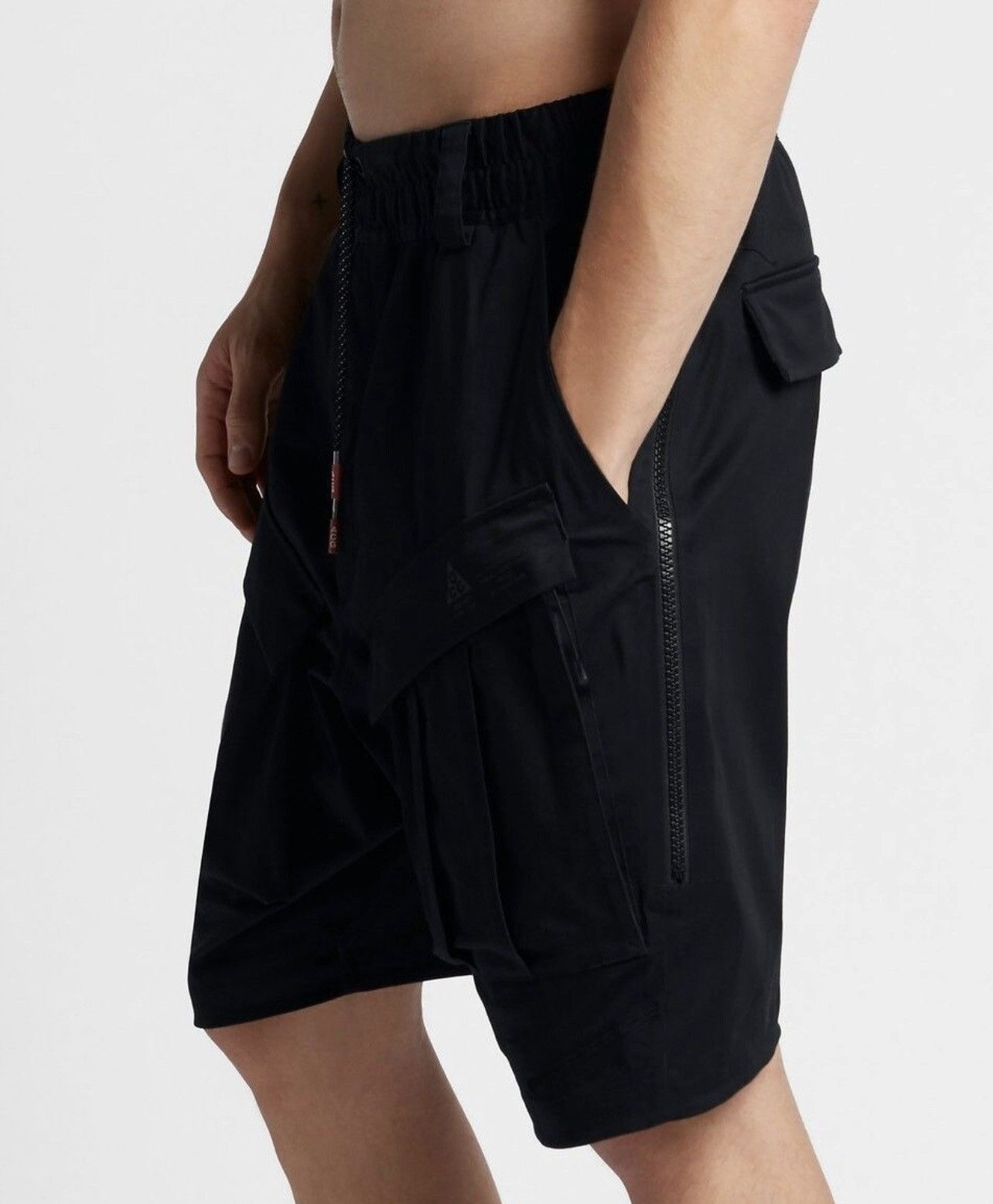 Errolson Hugh × Nike ACG Nikelab ACG Cargo Shorts SS17 Sz S Size US 30 / EU 46 - 2 Thumbnail