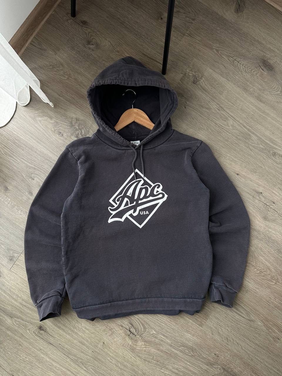 A.P.C. Vintage A.P.C. U.S. Faded Style Hoodie Black Graphic Logo Size US S / EU 44-46 / 1 - 2 Thumbnail