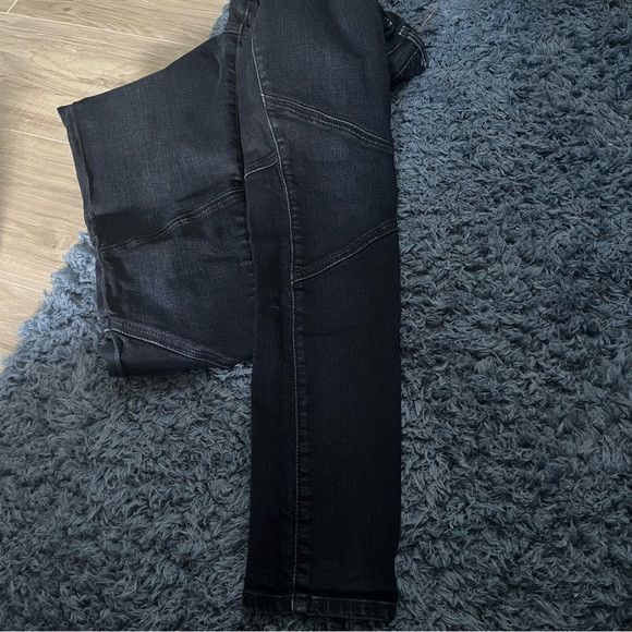 AG Adriano Goldschmied AG Adriano Goldschmied jeans size 27r zipper ankle Moto Size 27" / US 4 / IT 40 - 3 Thumbnail