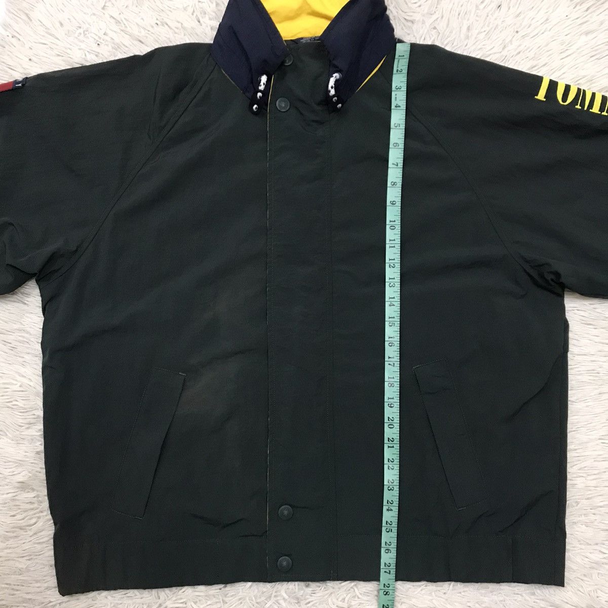 Tommy Hilfiger VINTAGE 90s TOMMY HILFIGER WINDBREAKER JACKET Size US XL / EU 56 / 4 - 18 Thumbnail