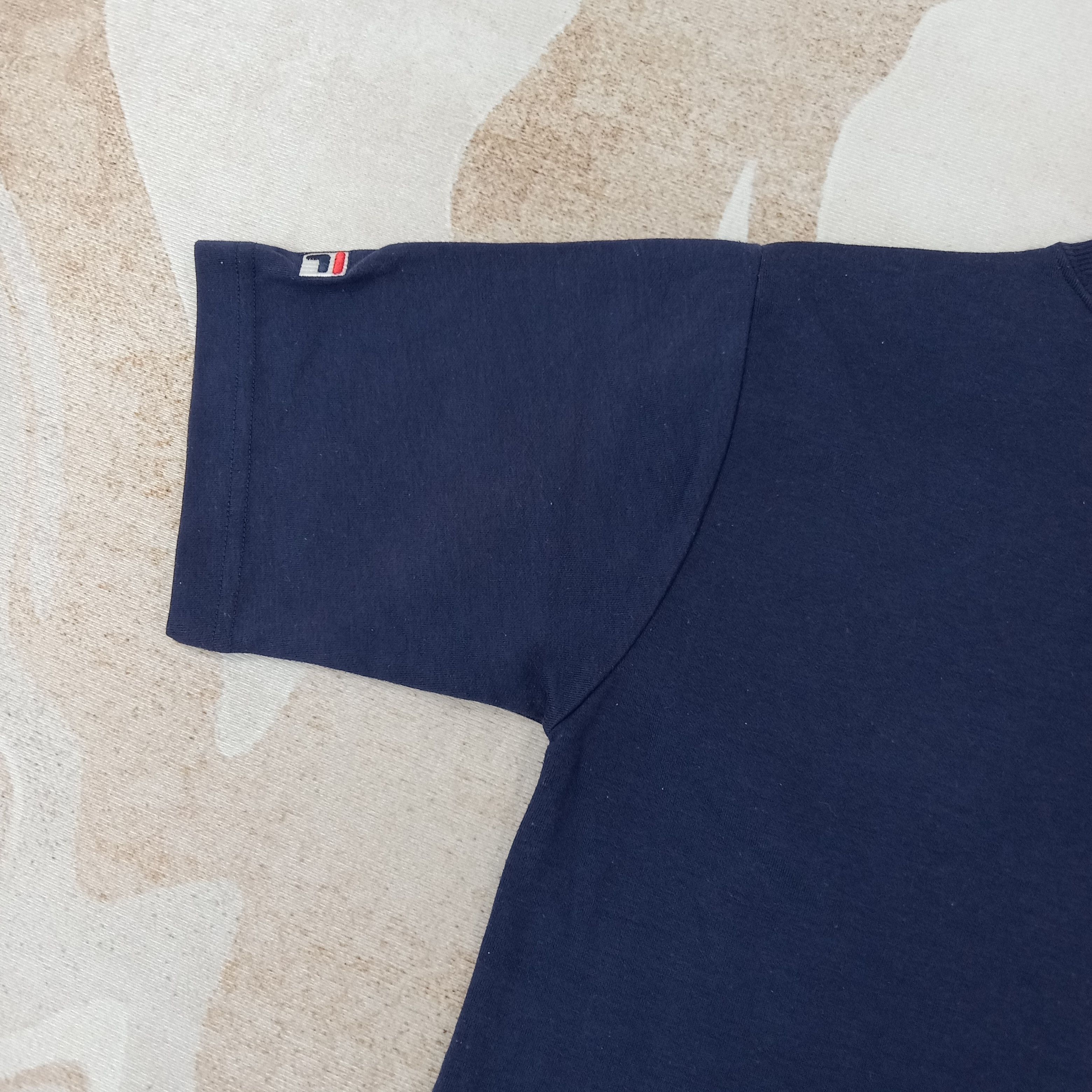 Fila FILA Center Logo Tshirt C261N19 Size US M / EU 48-50 / 2 - 5 Thumbnail