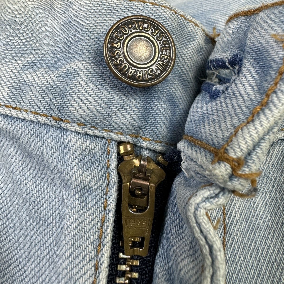 Levi's × Vintage 💥Vintage 90s Levis 511 Ripped Light Blue Denim Pant Size US 31 - 8 Thumbnail