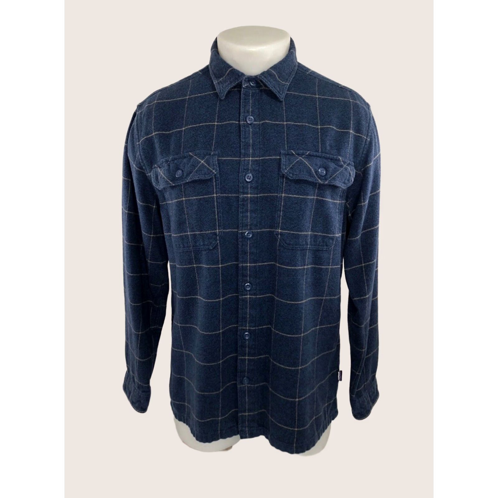 Patagonia Patagonia Organic Cotton Soft Plaid Mens M Flannel Shirt Size US M / EU 48-50 / 2 - 1 Thumbnail
