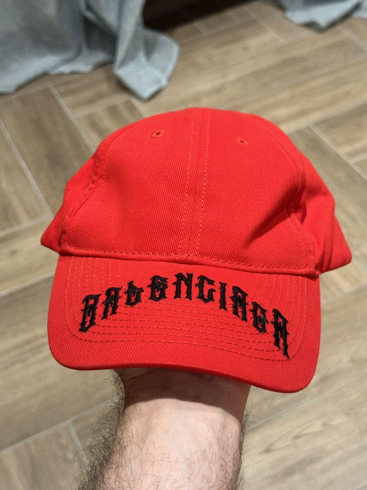 Balenciaga 495$ Balenciaga Gothic Embroidered Text Cap Size ONE SIZE - 2 Thumbnail