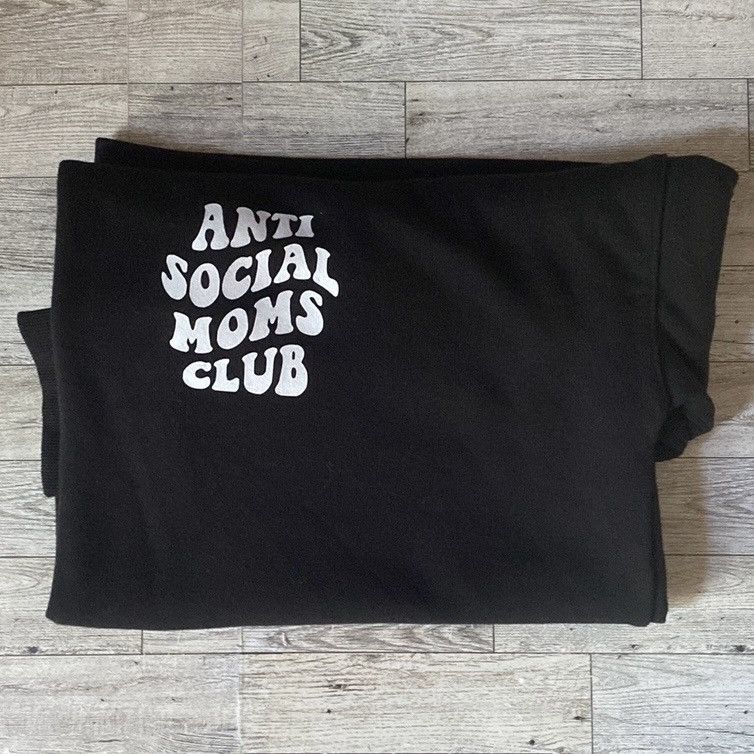 Vintage Anti-Social Mom’s Club, Custom, Crewneck Sweatshirt, XL/2XL Size XXL / US 16-18 / IT 52-54 - 13 Thumbnail