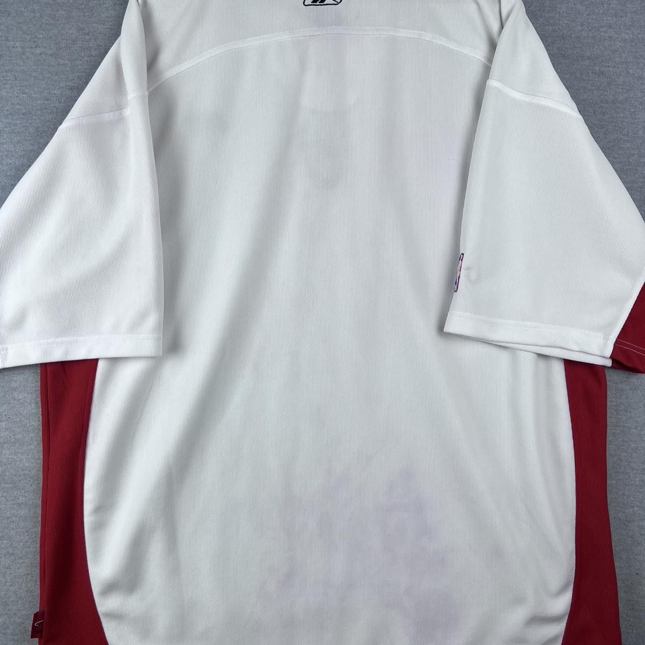 Vintage Vintage Y2K Men’s Reebok NBA Miami Heat warm up Size 2XL Size US XXL / EU 58 / 5 - 3 Thumbnail