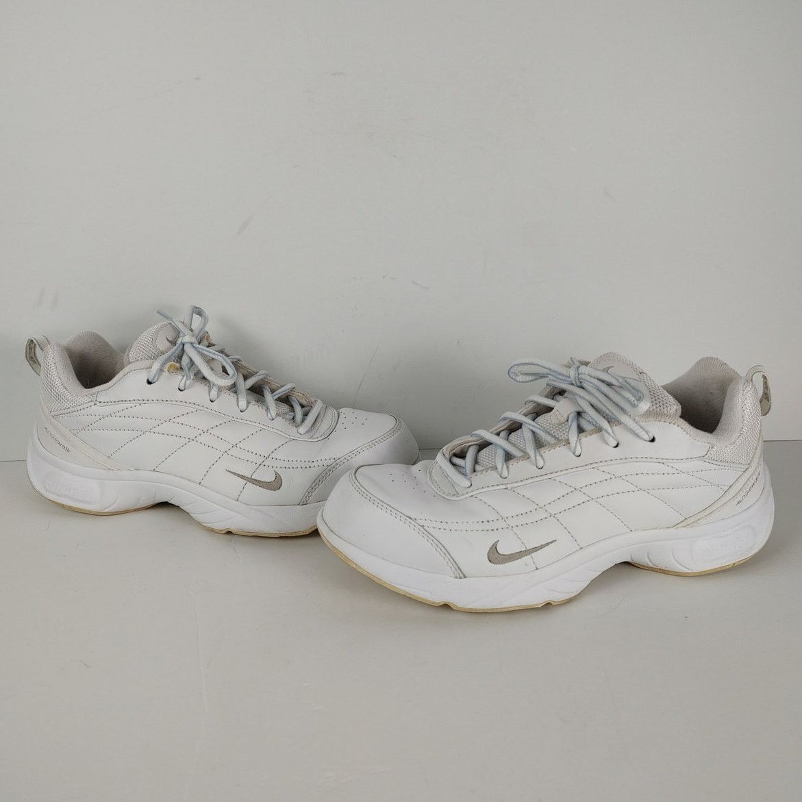 Nike Y2K 2007 Nike Airliner white leather retro trainers womens 8 Size US 8 / IT 38 - 2 Thumbnail