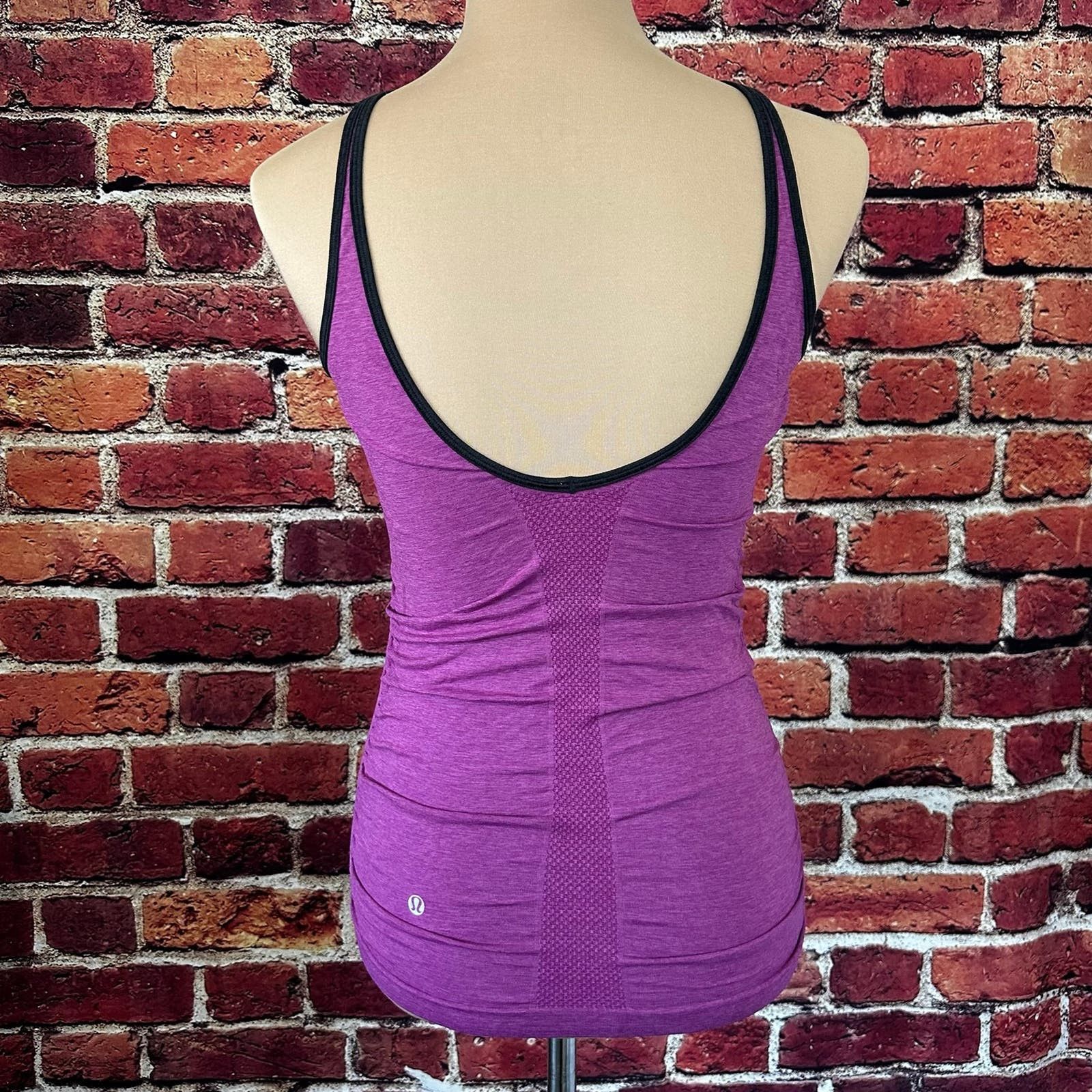 Lululemon lululemon tank top size 6 Size S / US 4 / IT 40 - 3 Thumbnail