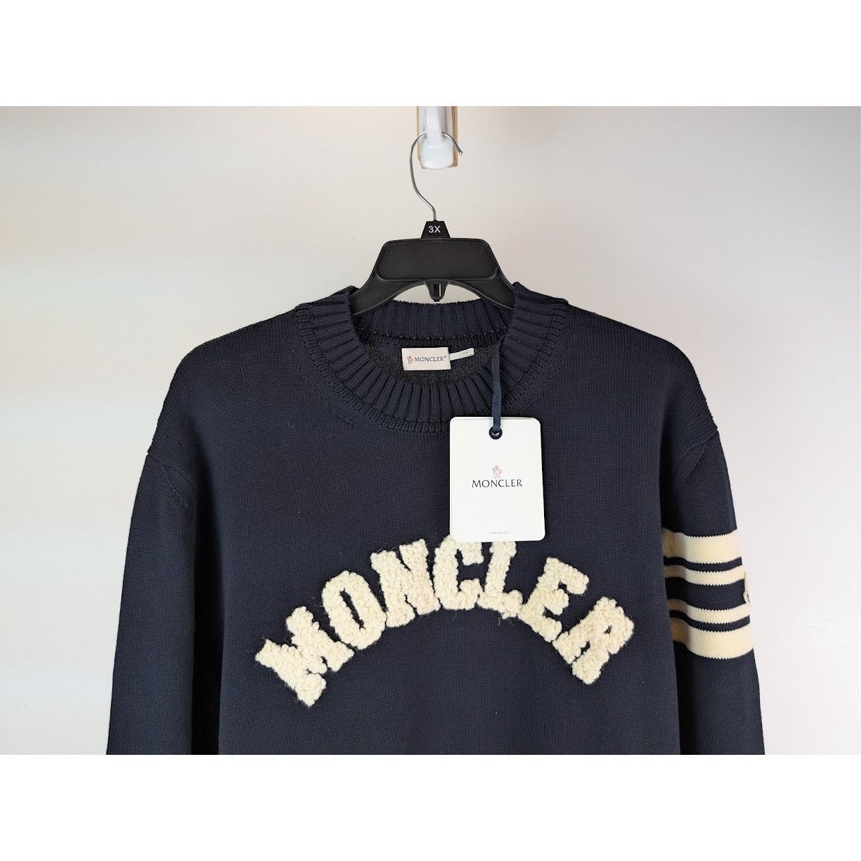 Moncler o1rshd1 Girocollo Tricot Sweater in Navy Size US XXL / EU 58 / 5 - 2 Thumbnail