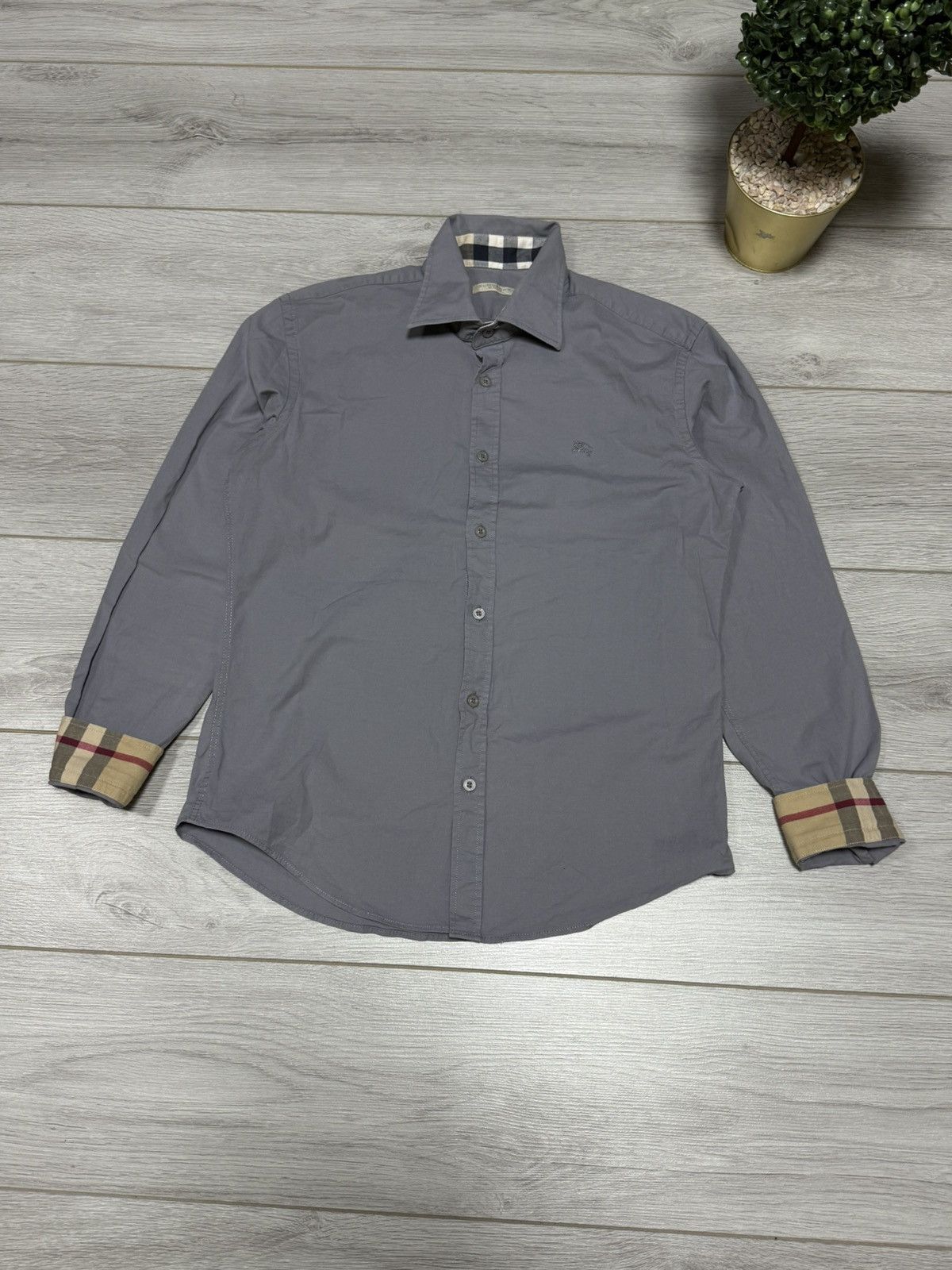 Burberry Burberry nova check shirt buttons Size US L / EU 52-54 / 3 - 3 Thumbnail