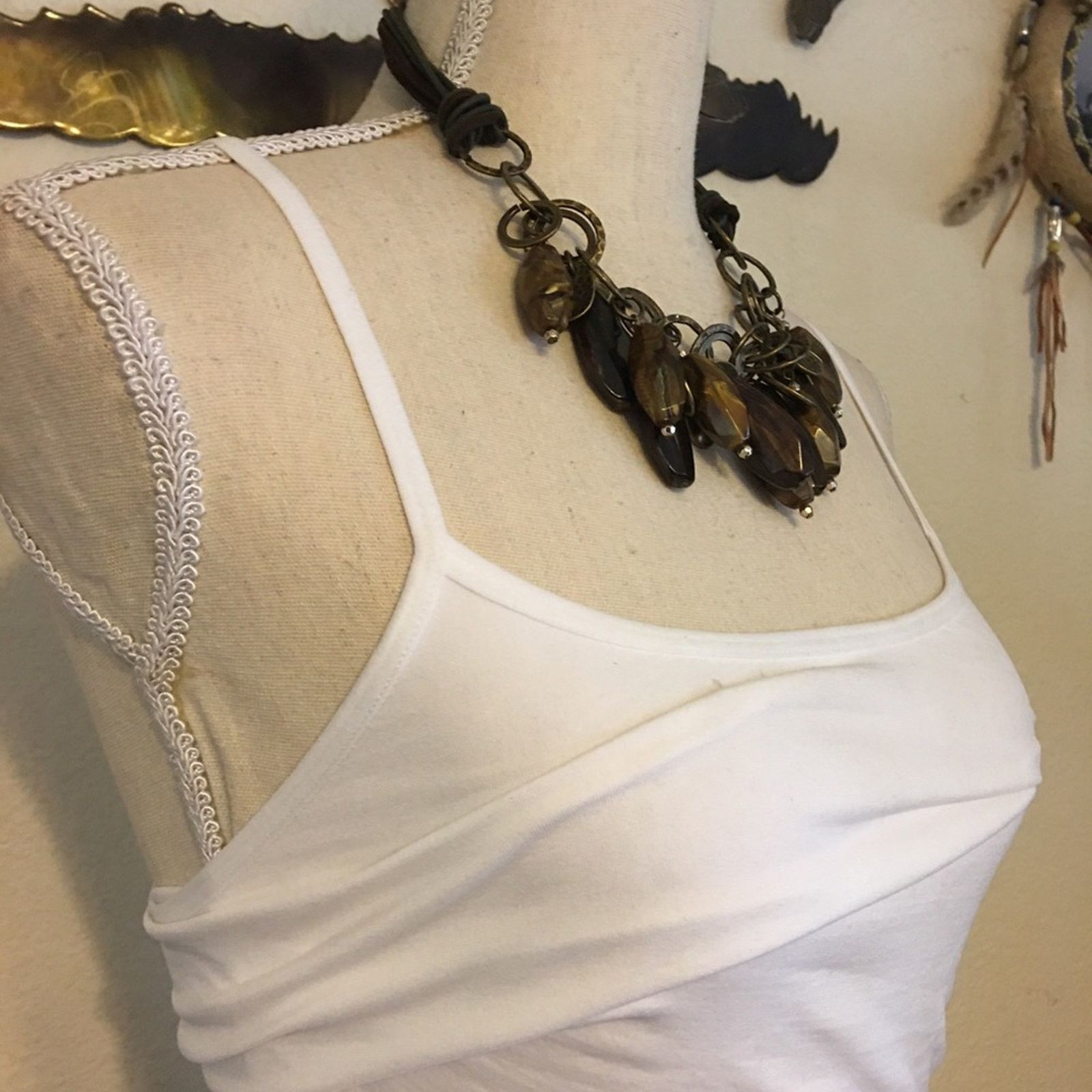 Jewelry Large chunky bead brass tone knotted necklace Size ONE SIZE - 2 Thumbnail