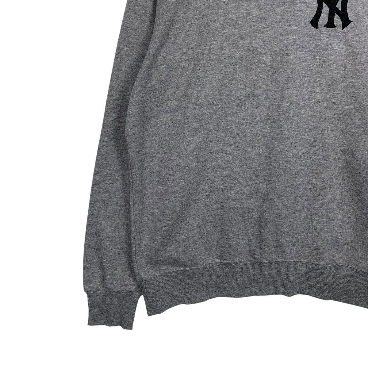 MLB MLB New York Yankees Crewneck Sweatshirt Size US L / EU 52-54 / 3 - 3 Thumbnail