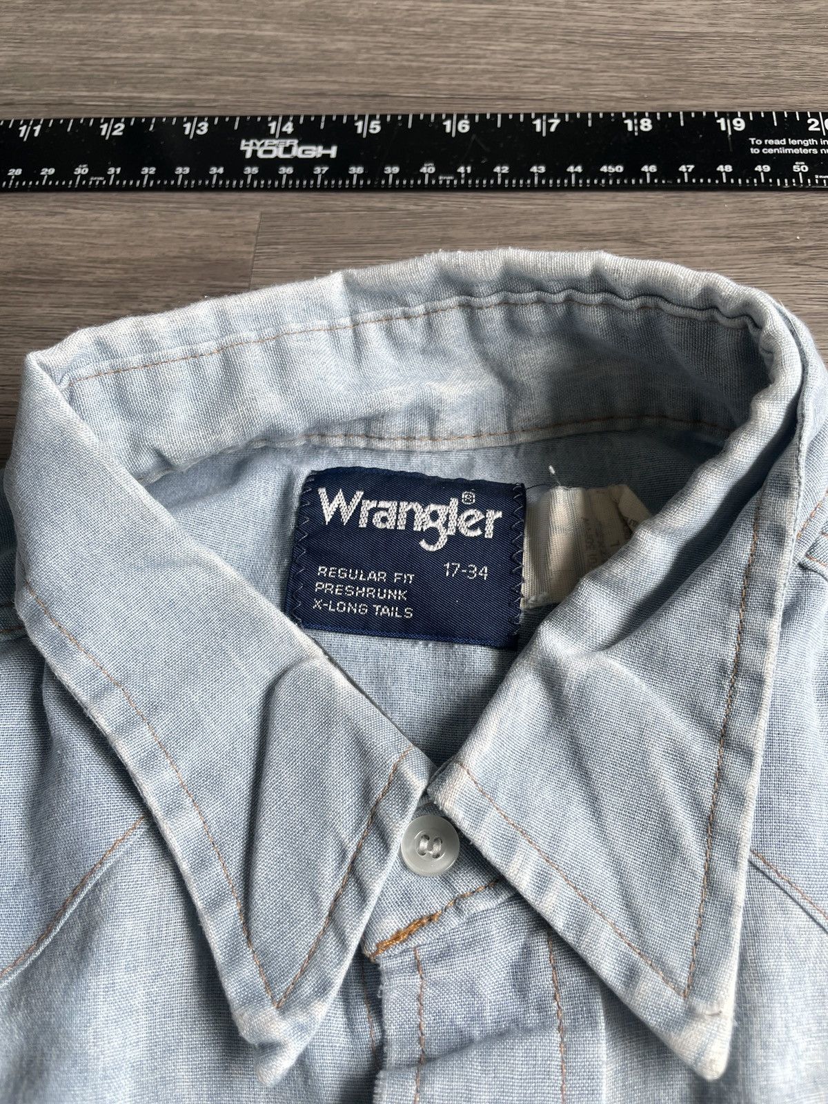 Vintage × Wrangler Vintage Wrangler “Regular Fit” Pearl Snap Denim Shirt (Sz.L) Size US L / EU 52-54 / 3 - 3 Thumbnail