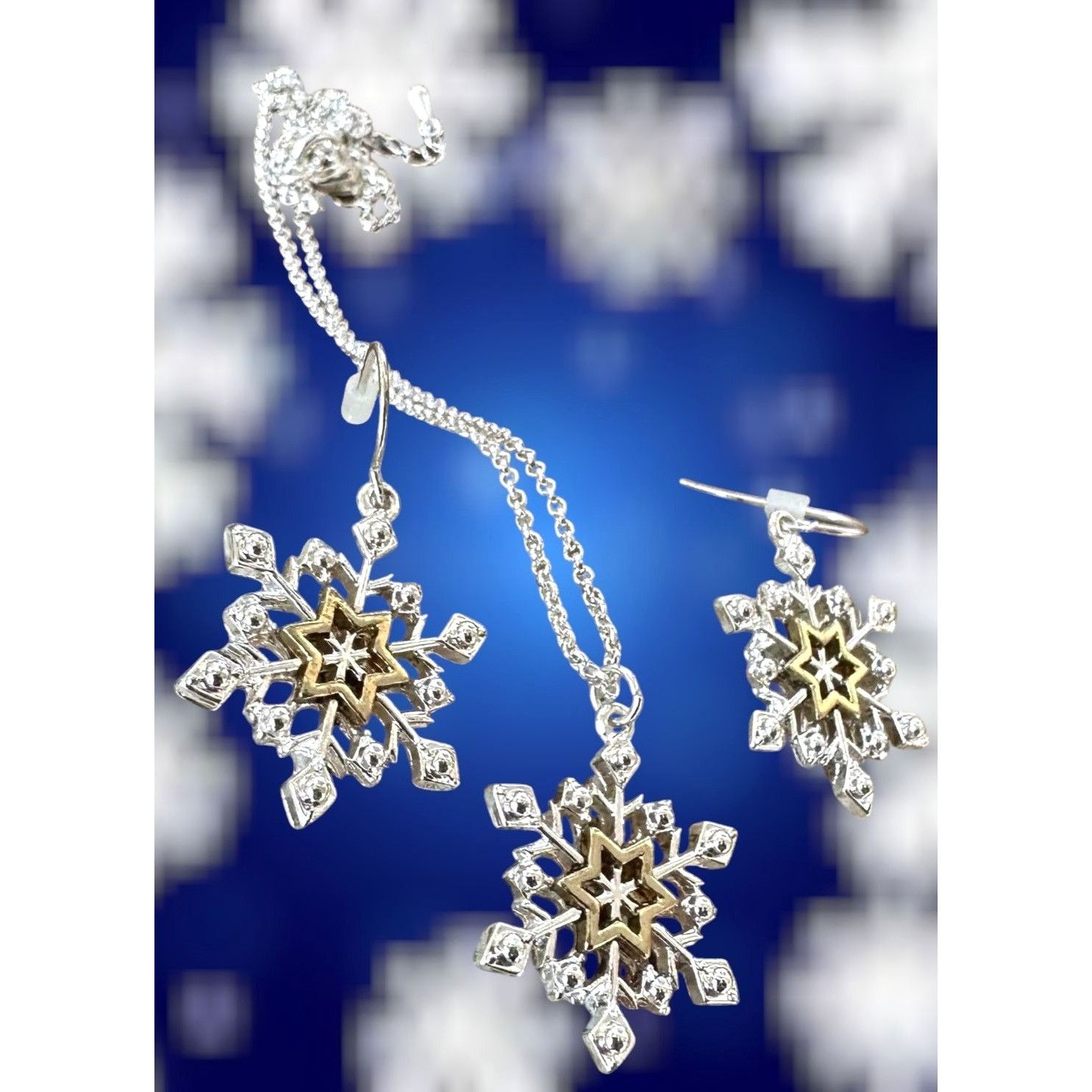 Handmade Snowflake Necklace Earrings Set 16" Chain New Reversible Size ONE SIZE - 1 Thumbnail