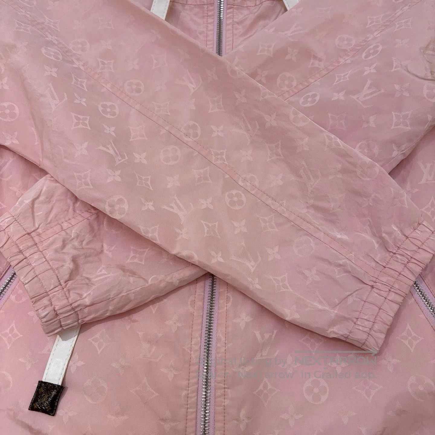Louis Vuitton Louis Vuitton Pink Logo Hooded Jacket. Size US XS / EU 42 / 0 - 5 Thumbnail
