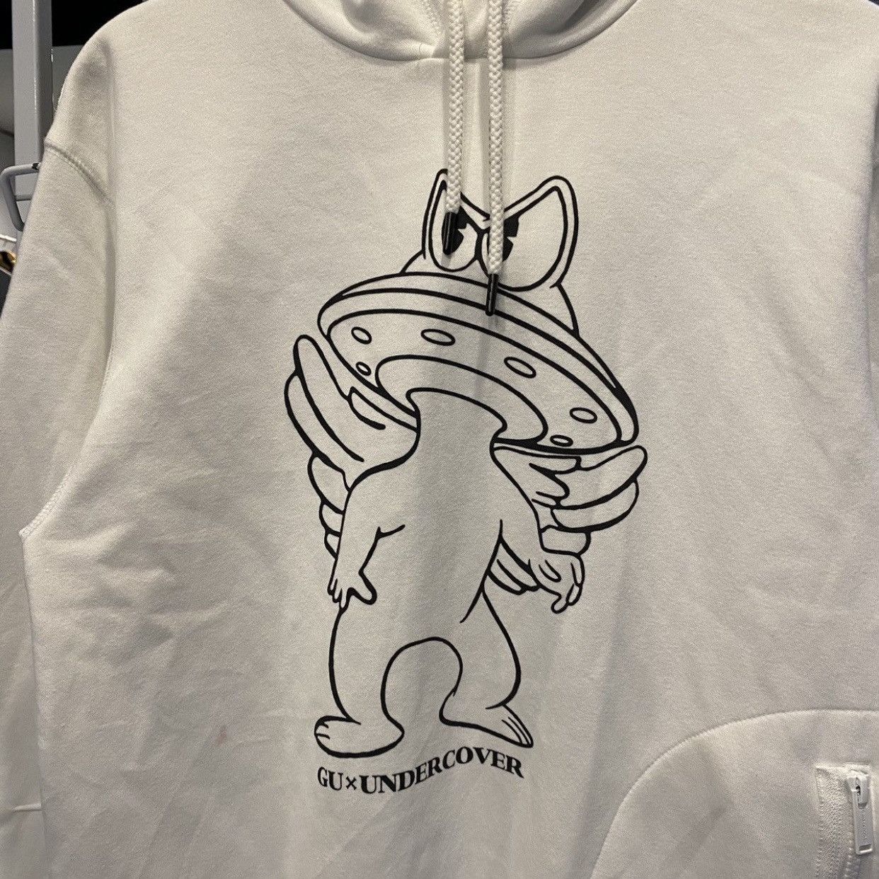 GU × Undercover GU UNDERCOVER White Alien Hoodie Size US S / EU 44-46 / 1 - 5 Thumbnail