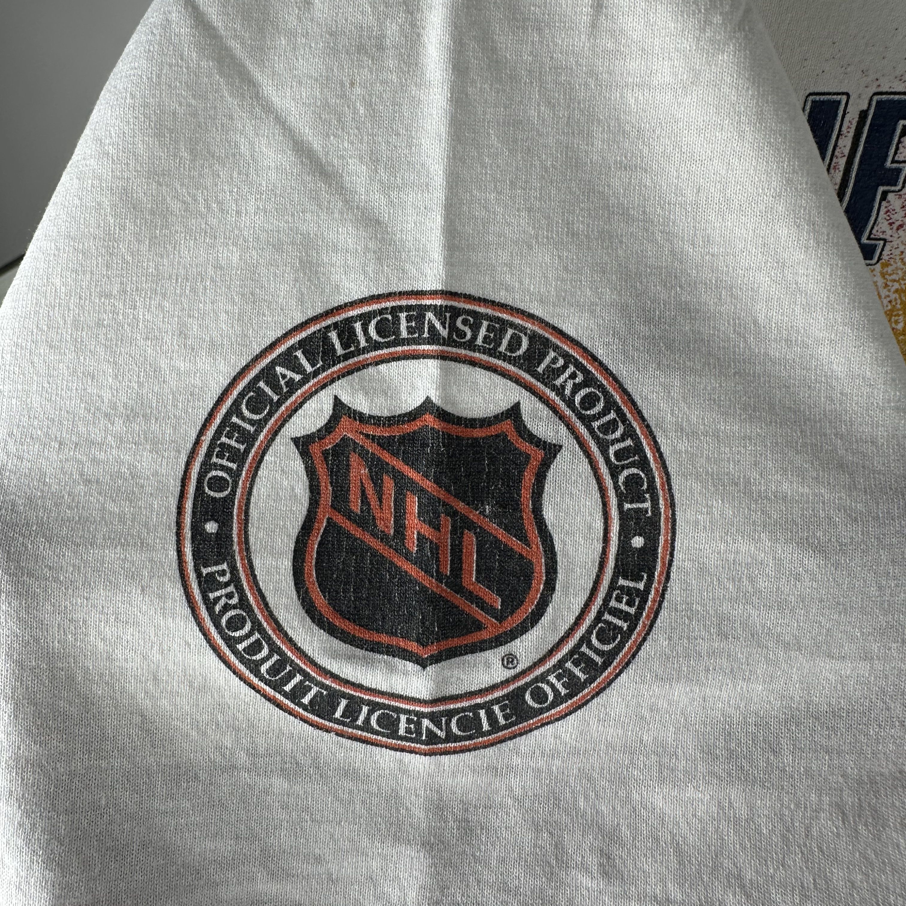 Vintage 1993 Toronto Maple Leafs Bulletin Athletic NHL AOP Tee Size US L / EU 52-54 / 3 - 8 Thumbnail