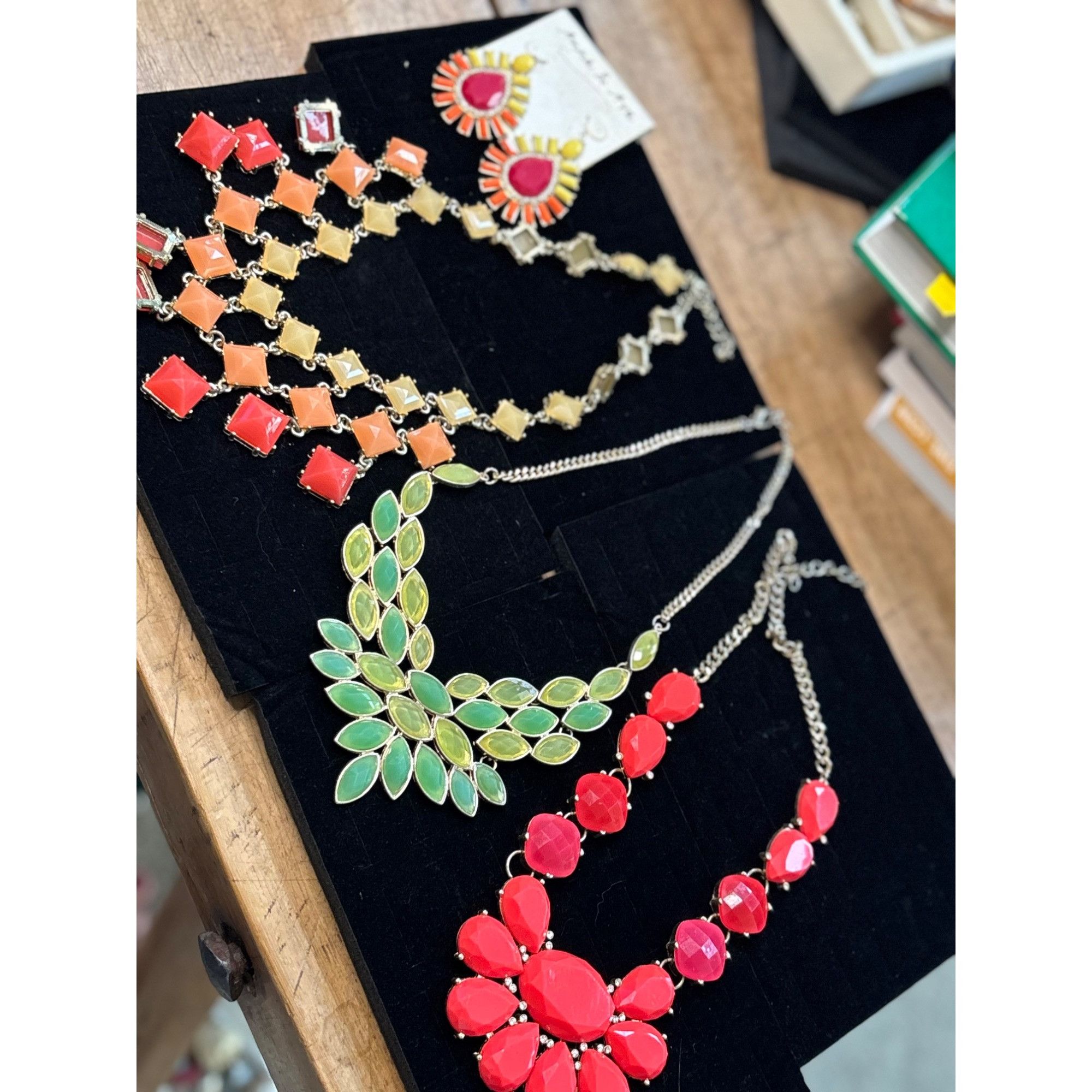 Other Bold Statement Necklace jewelery lot & Earring Set Multicolo Size ONE SIZE - 7 Thumbnail