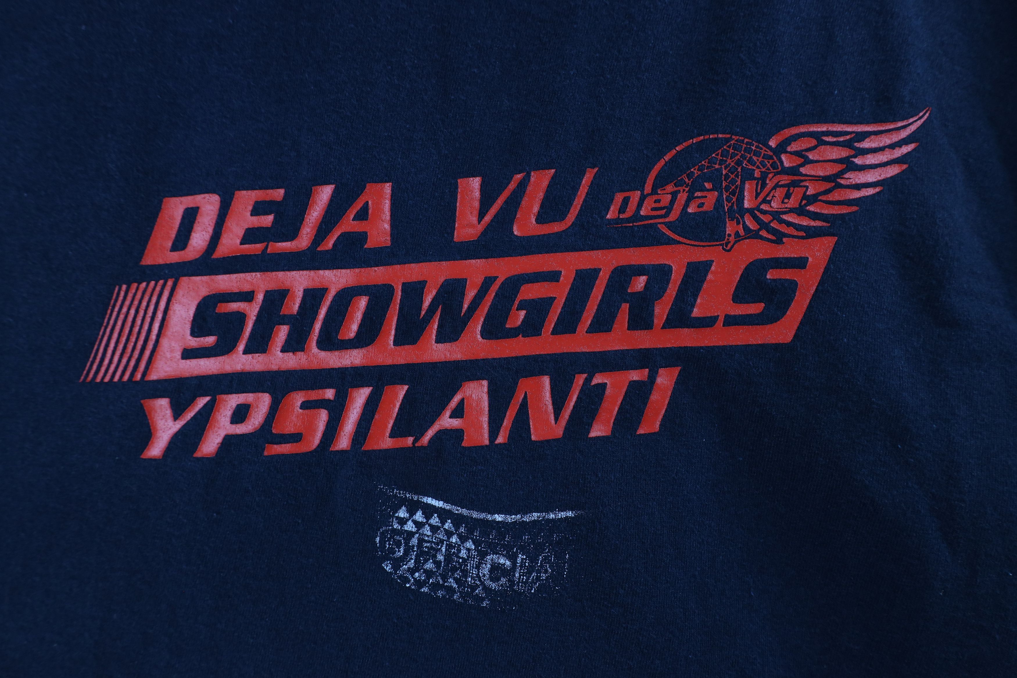 Vintage Vintage Streetwear Out Deja Vu Showgirls Strip Club T-Shirt Size US XL / EU 56 / 4 - 4 Thumbnail