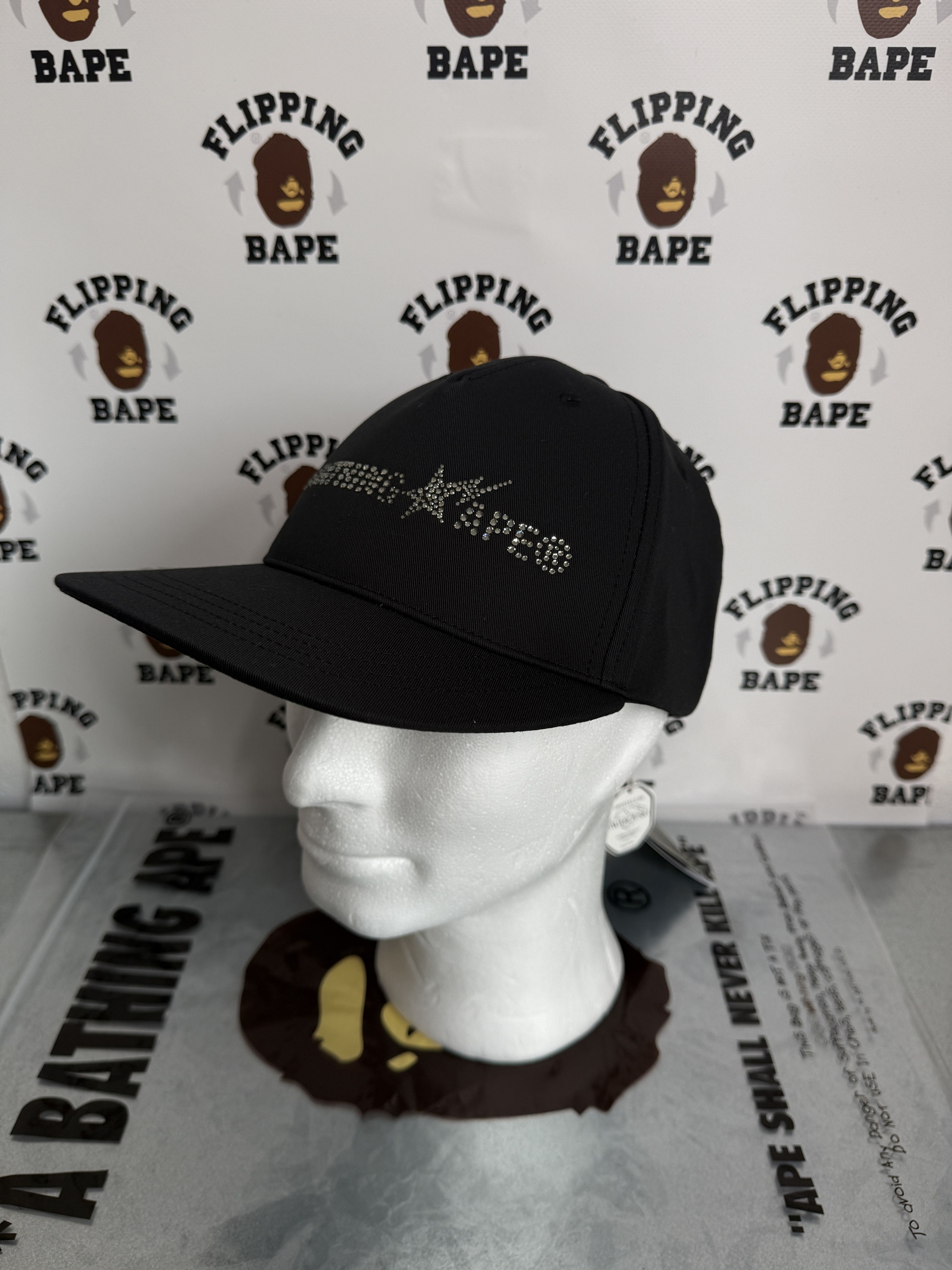 Bape × Swarovski BAPE X SWAROVSKI A BATHING APE LOGO CAP Size ONE SIZE - 8 Thumbnail