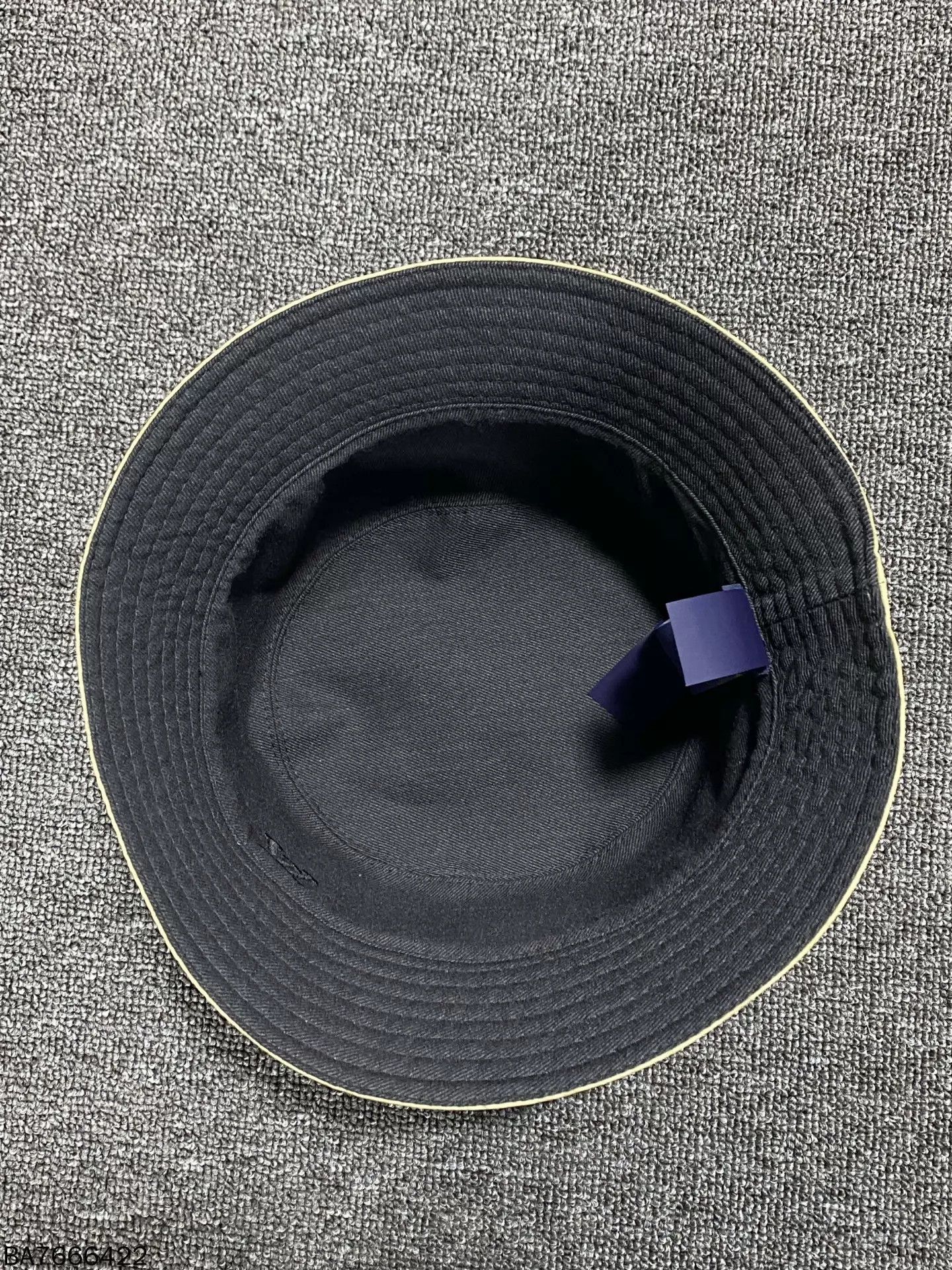 Louis Vuitton LV 2-sided Monogram all-over bucket hat Black/Green Size ONE SIZE - 5 Thumbnail