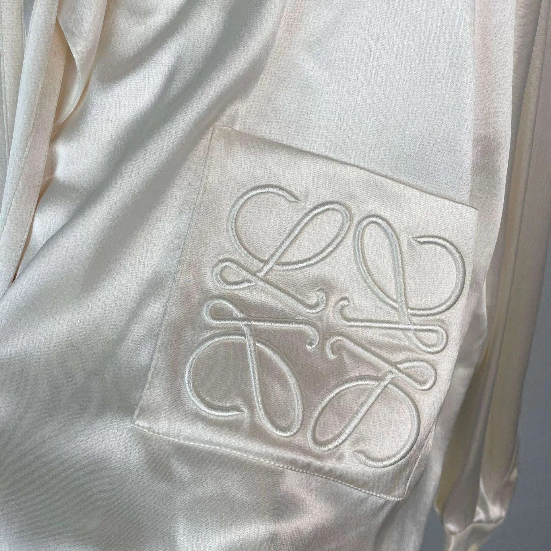 Loewe Loewe Ivory Top 36 Size XS / US 0-2 / IT 36-38 - 3 Thumbnail