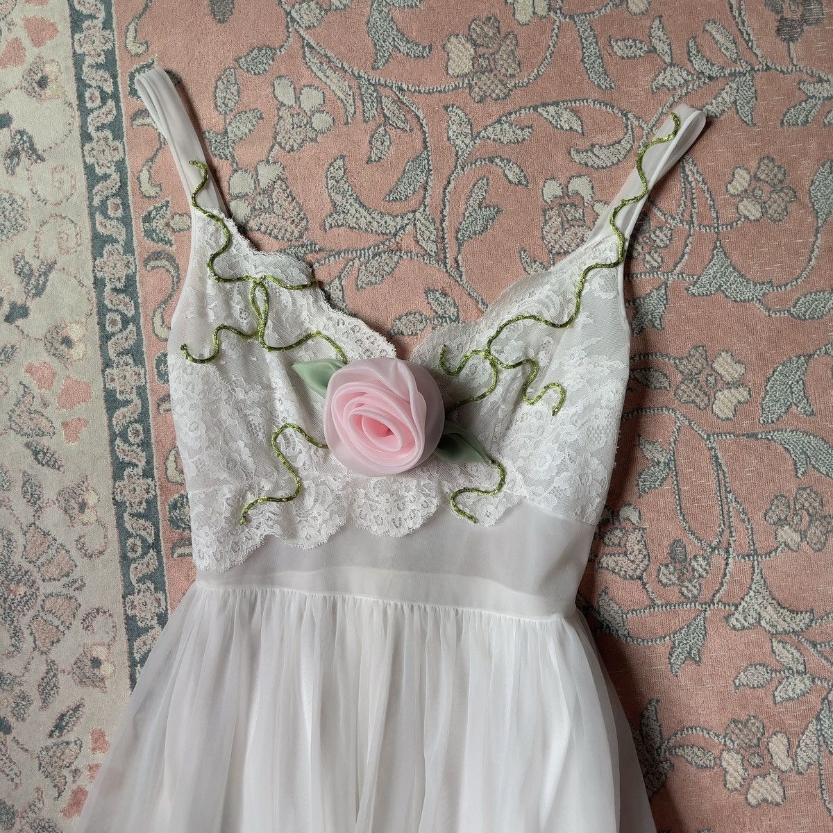 Vintage Romantic 1960's White Nightgown (XXS-XS) Size XS / US 0-2 / IT 36-38 - 12 Thumbnail