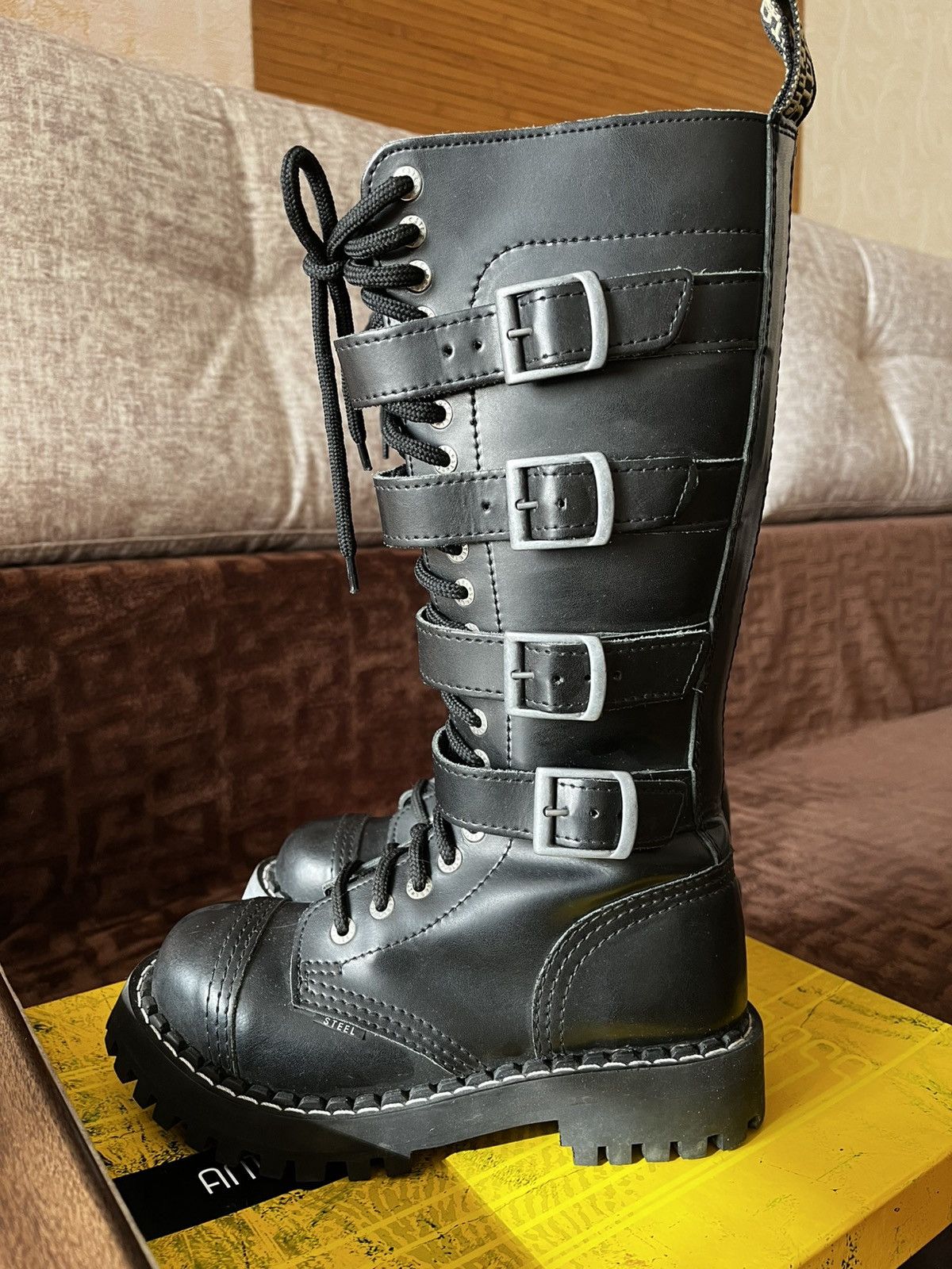 TW Steel quality boots Steel Size US 6 / IT 36 - 4 Thumbnail