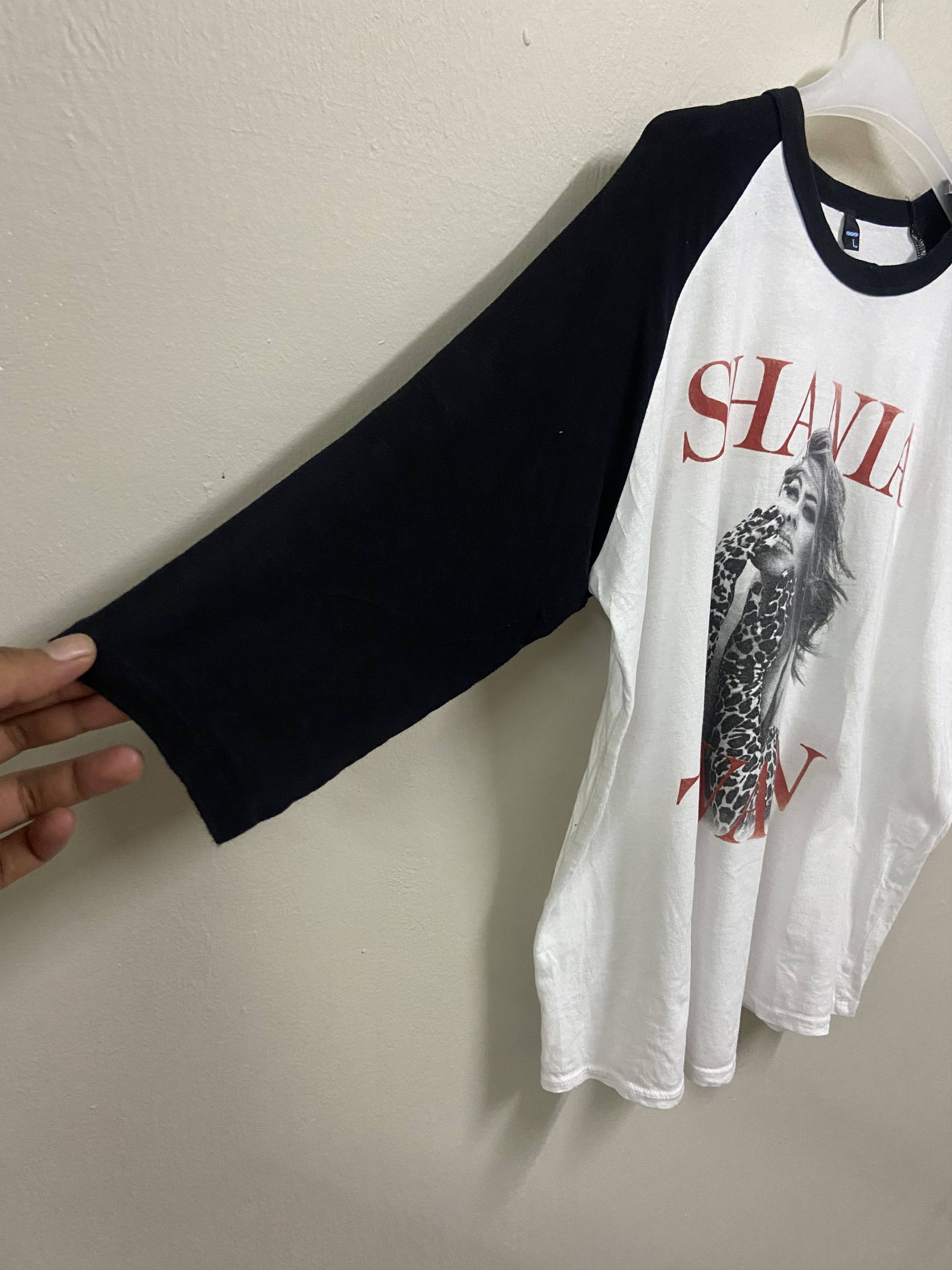 Band Tees × Vintage Shania Twain World Tour Tee Size US L / EU 52-54 / 3 - 4 Thumbnail