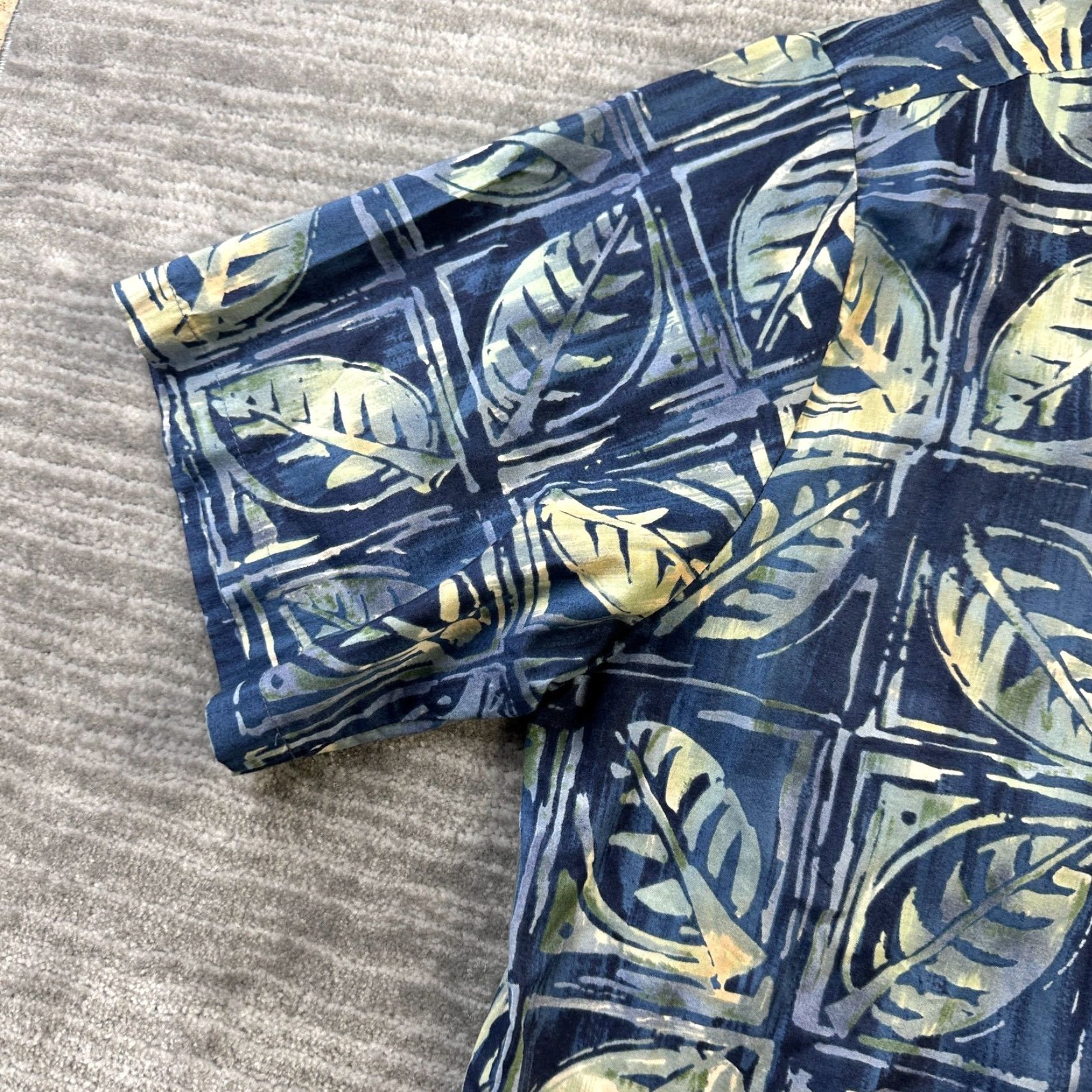 Tori Richard Tori Richard Shirt Mens L Blue Geometric Palms Button Up Hawaiian Multicolor Cotton Lawn Size US L / EU 52-54 / 3 - 4 Thumbnail