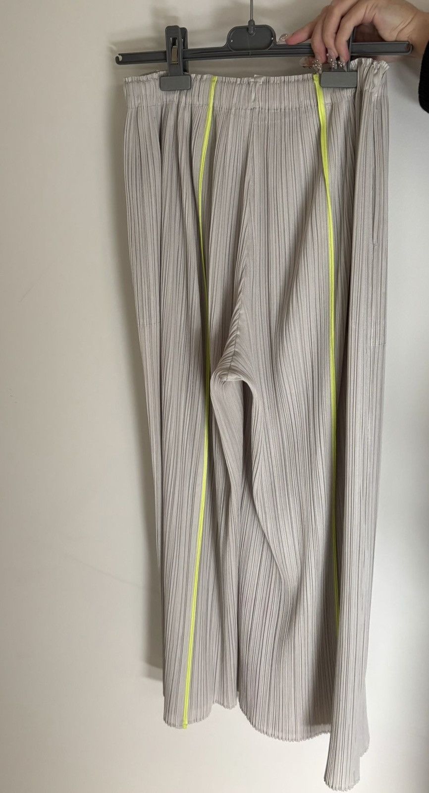 Pleats Please Issey Miyake Issey Miyake Pleats Please pants Size 26" / US 2 / IT 38 - 1 Thumbnail
